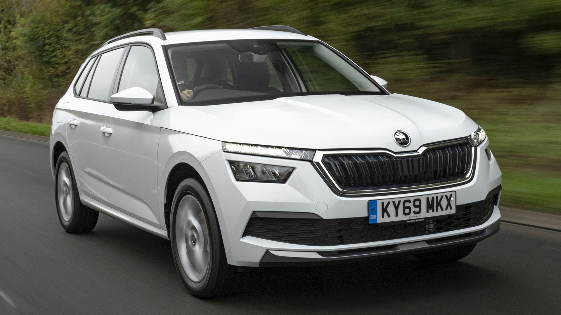 Skoda Kamiq, All-terrain vehicle, Stylish exterior, High-quality wallpapers, 1920x1080 Full HD Desktop