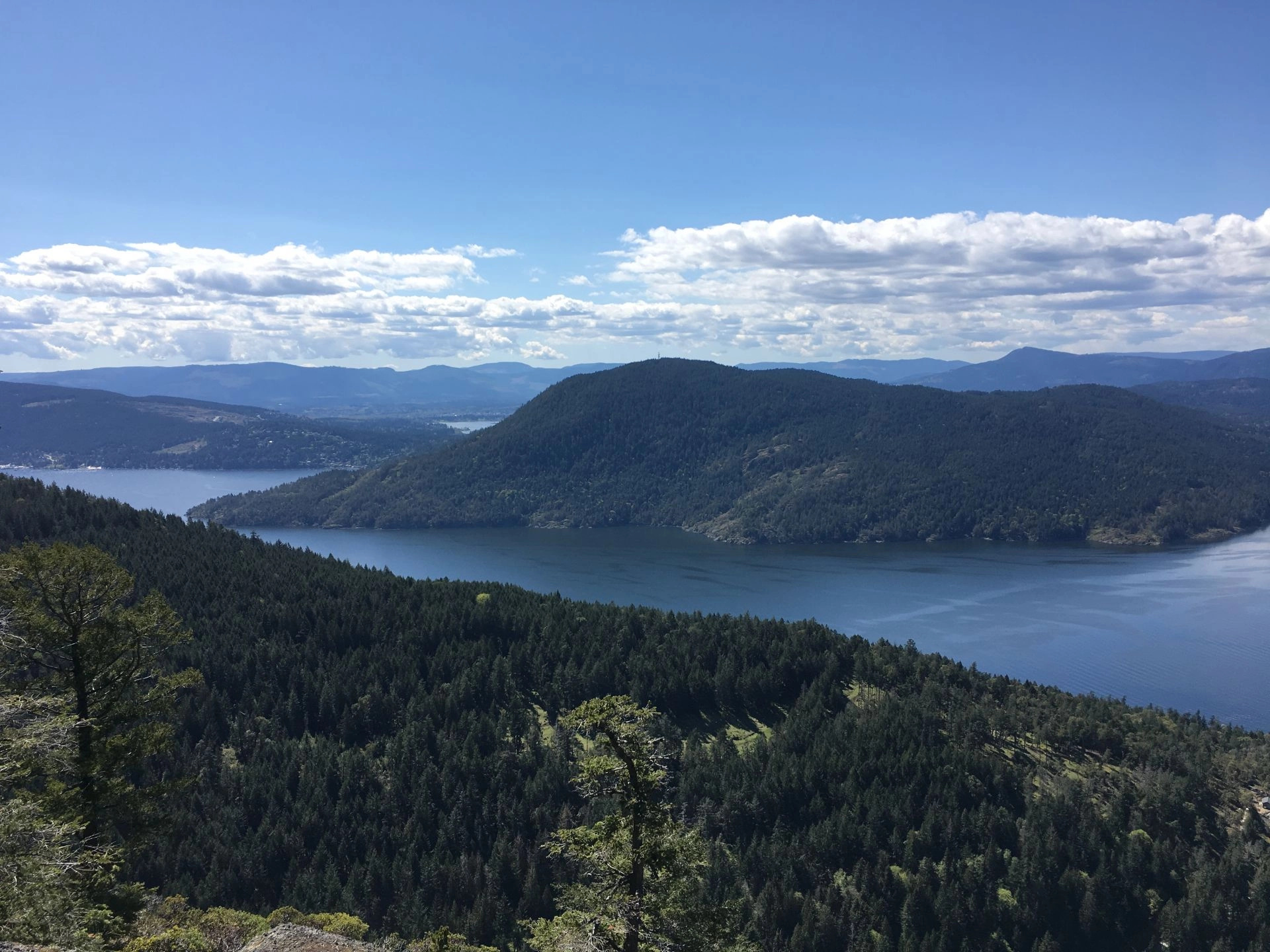 Salt Spring Island, Canada travels, Must-do hikes, Scenic trails, 1920x1440 HD Desktop