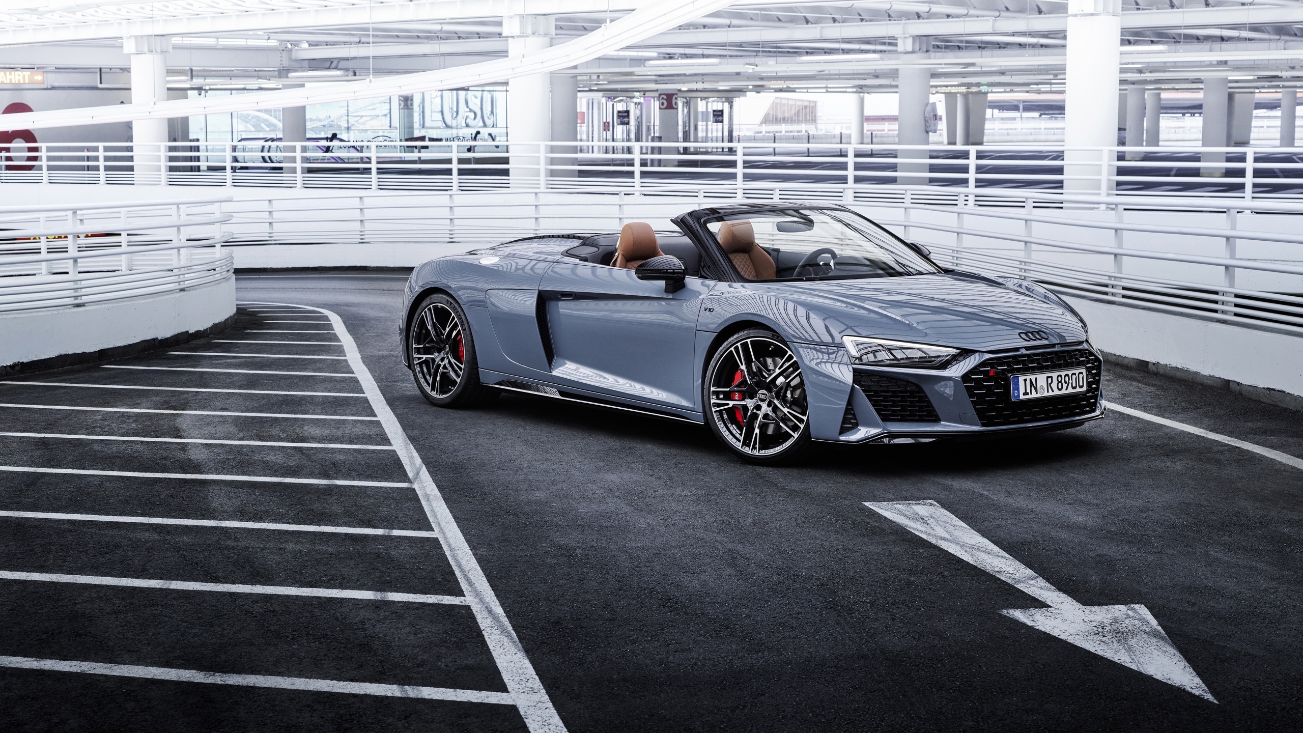 Audi R8 V10 Spyder, parking garage ramp, tan leather interior, HD Desktop wallpaper