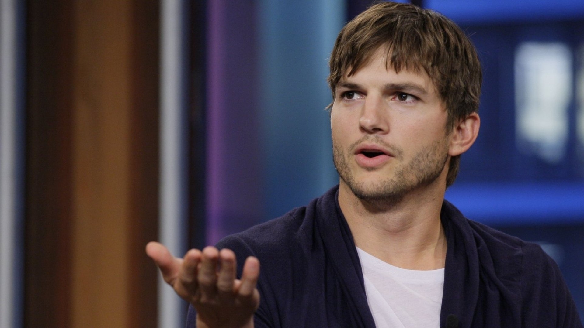 Download Kutcher images, Free wallpapers, High-resolution photos, Celeb couple, 1920x1080 Full HD Desktop