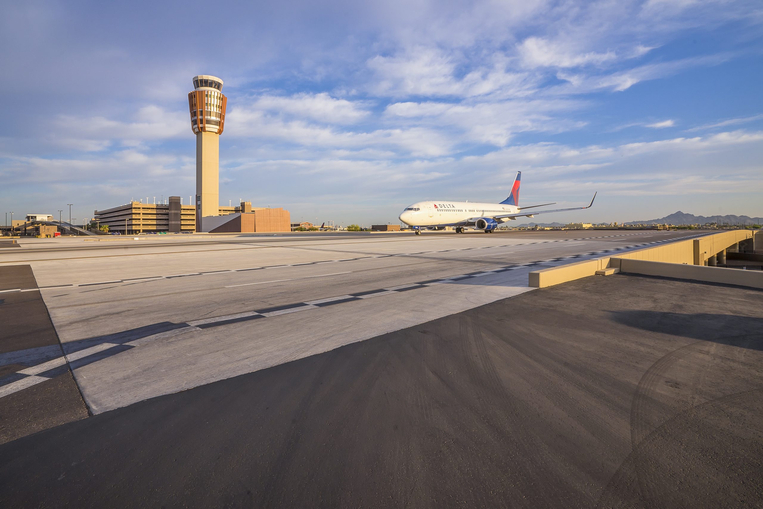 Sky Harbor International Airport, Sky Train project, Construction update, Kiewit corporation, 2560x1710 HD Desktop
