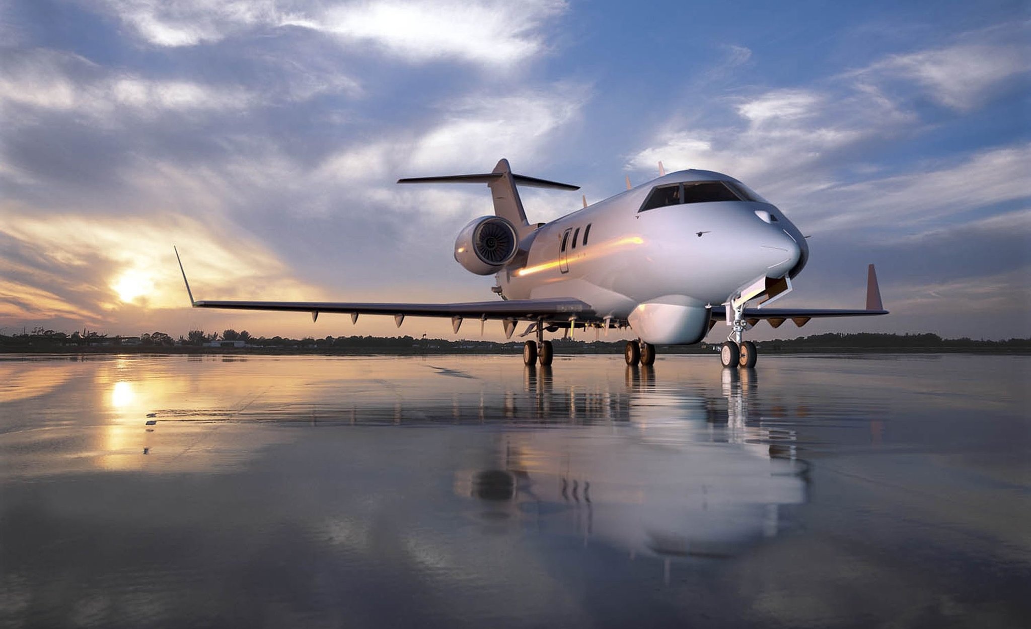 Bombardier Challenger 605, Covetous scrutiny in Singapore, Exploring military hardware, Remarkable aviation excellence, 2050x1250 HD Desktop