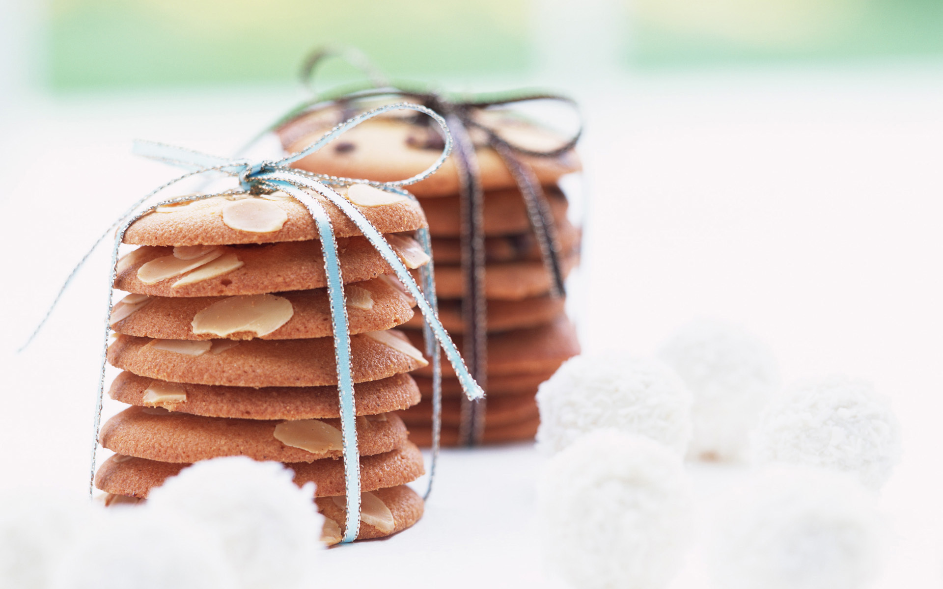 Biscuit wallpaper, Crispy and golden, Edible delight, Irresistible treat, 1920x1200 HD Desktop