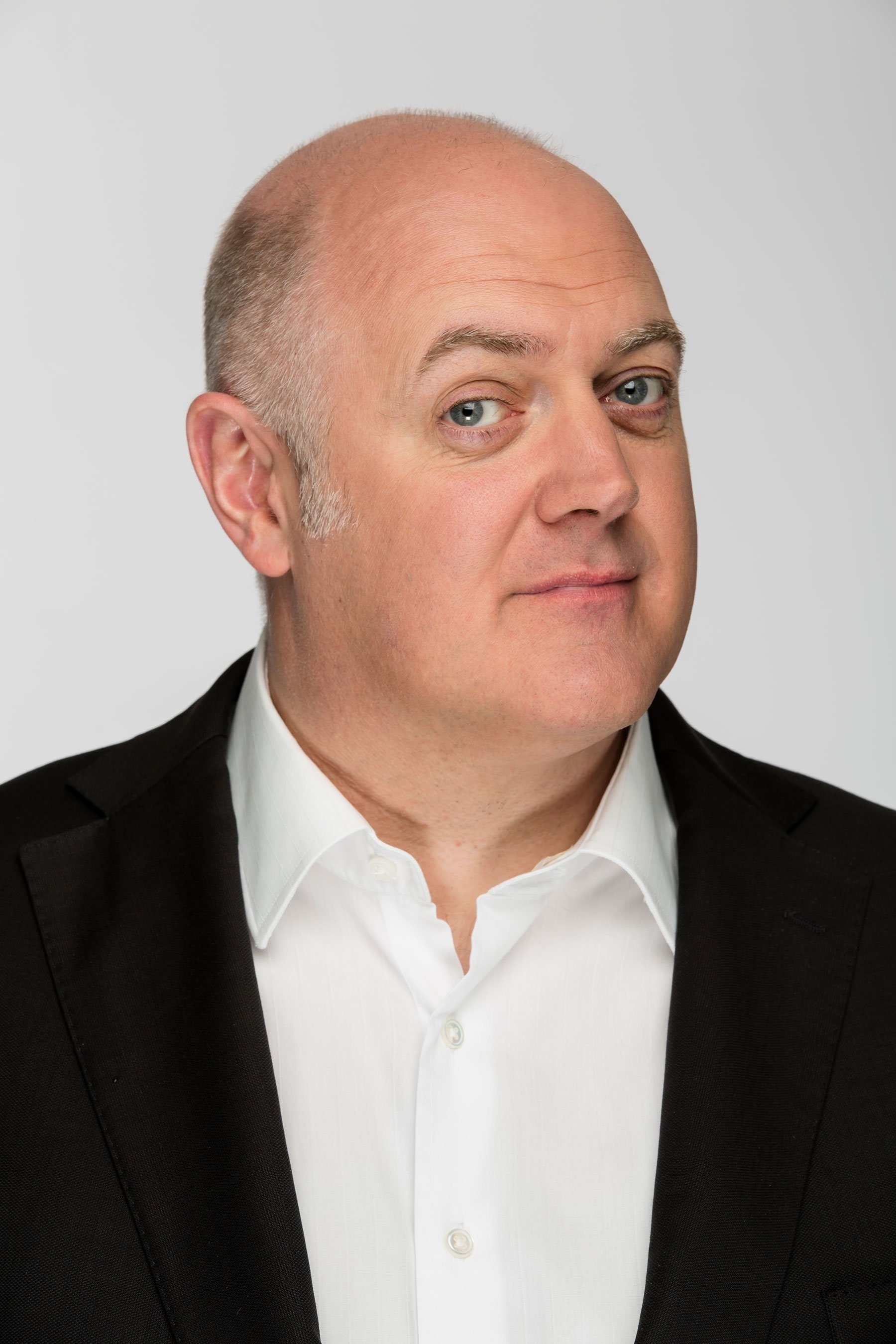 Dara O Briain, Off the Kerb, 1800x2700 HD Phone