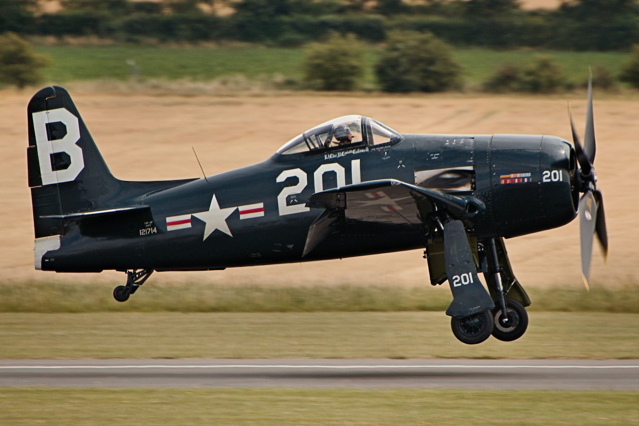 Grumman Bearcat, Bearcat Flying Legends 2017, 2050x1370 HD Desktop