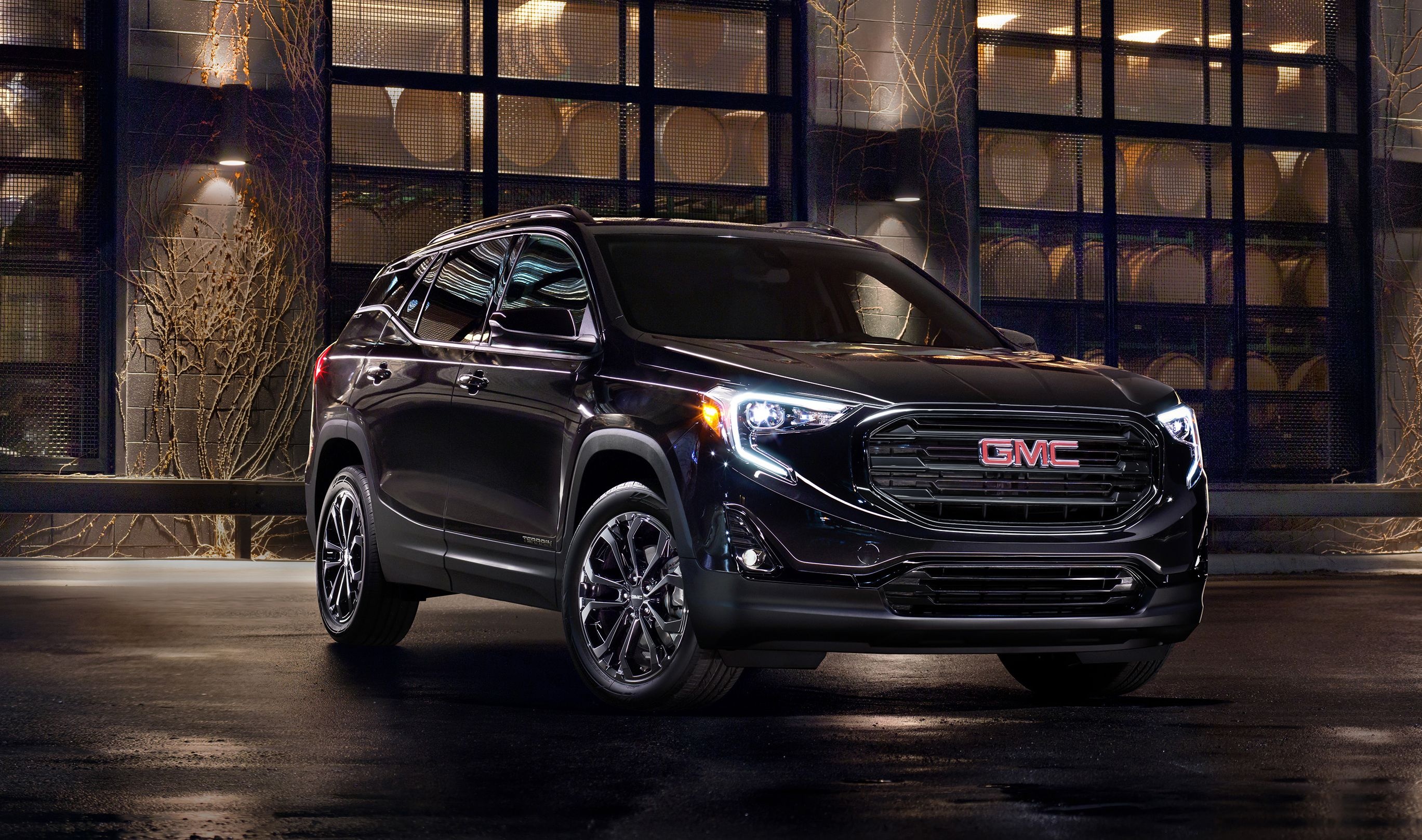 GMC Terrain, Refined elegance, Exceptional capabilities, Uncompromising quality, 2740x1620 HD Desktop