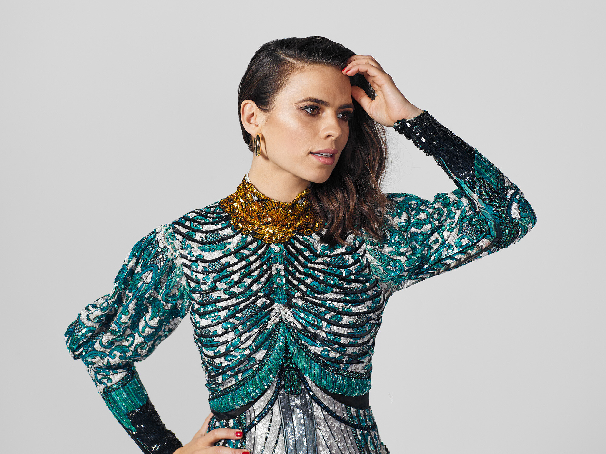 Hayley Atwell, Harper's Bazaar, HD photos, Celebrities in focus, 2000x1500 HD Desktop