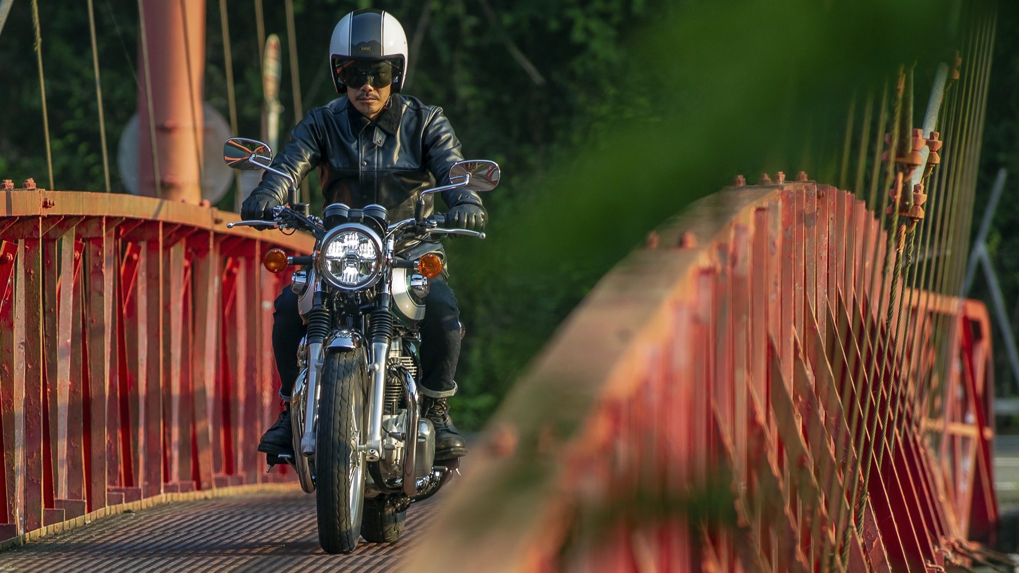 Kawasaki W800, HD wallpaper collection, Everything motorcycle, Ultimate riding experience, 2000x1130 HD Desktop