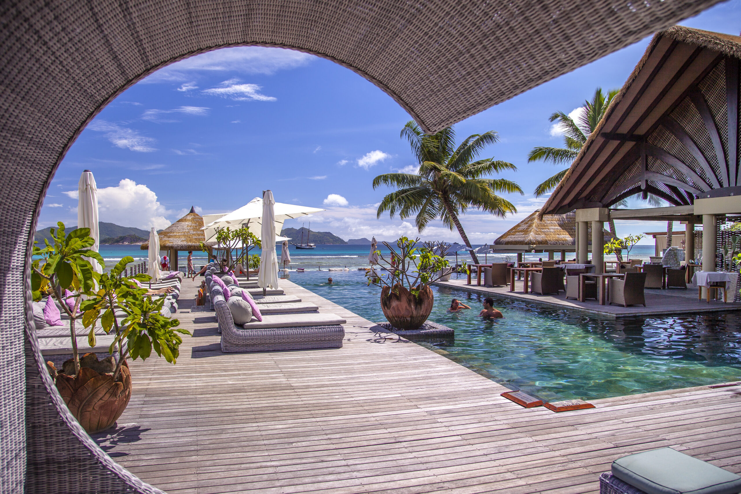 La Digue, Masons Travel, 2560x1710 HD Desktop