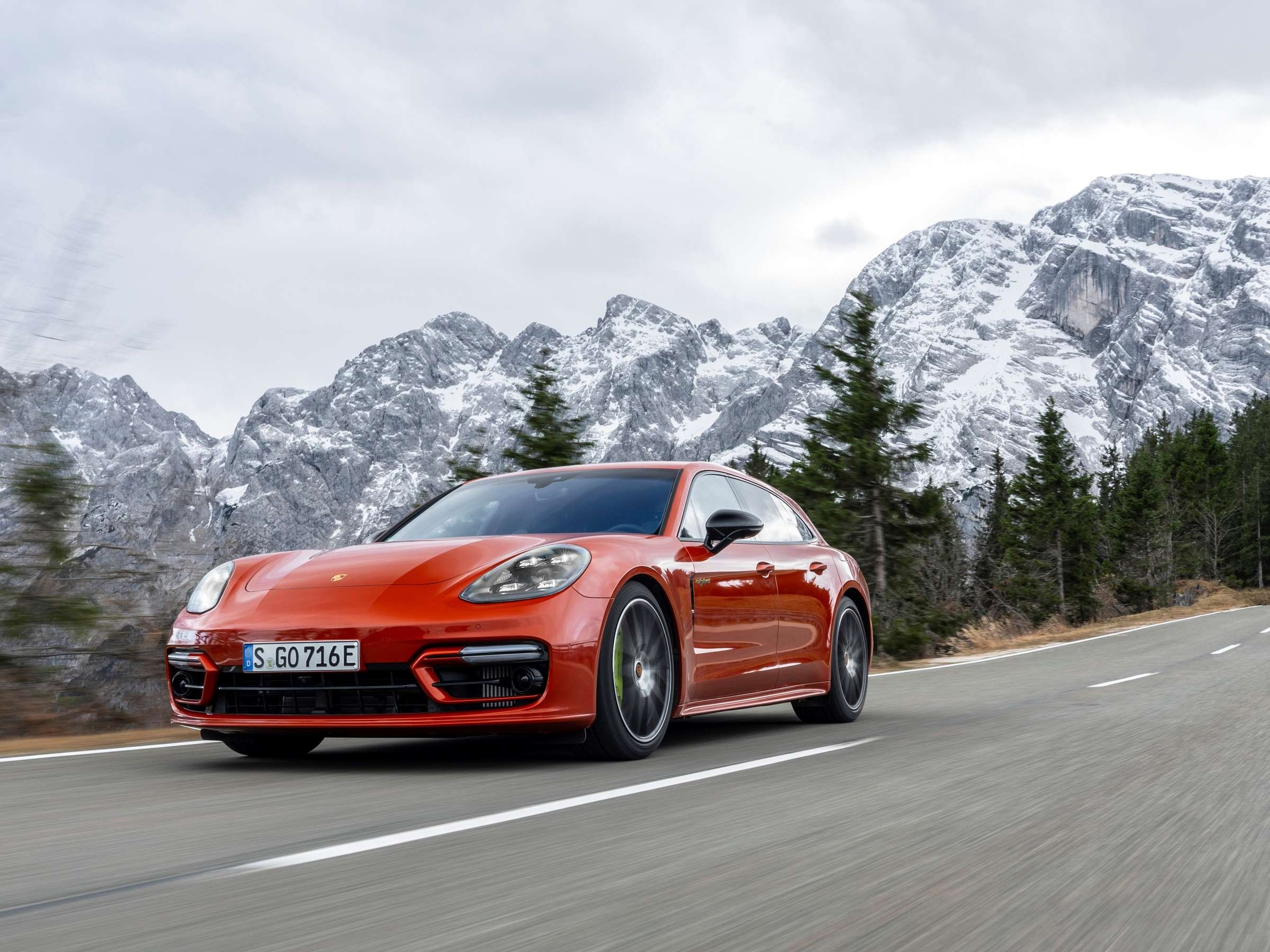 Porsche Panamera, Auto, McLaren GT, Porsche, 2400x1800 HD Desktop