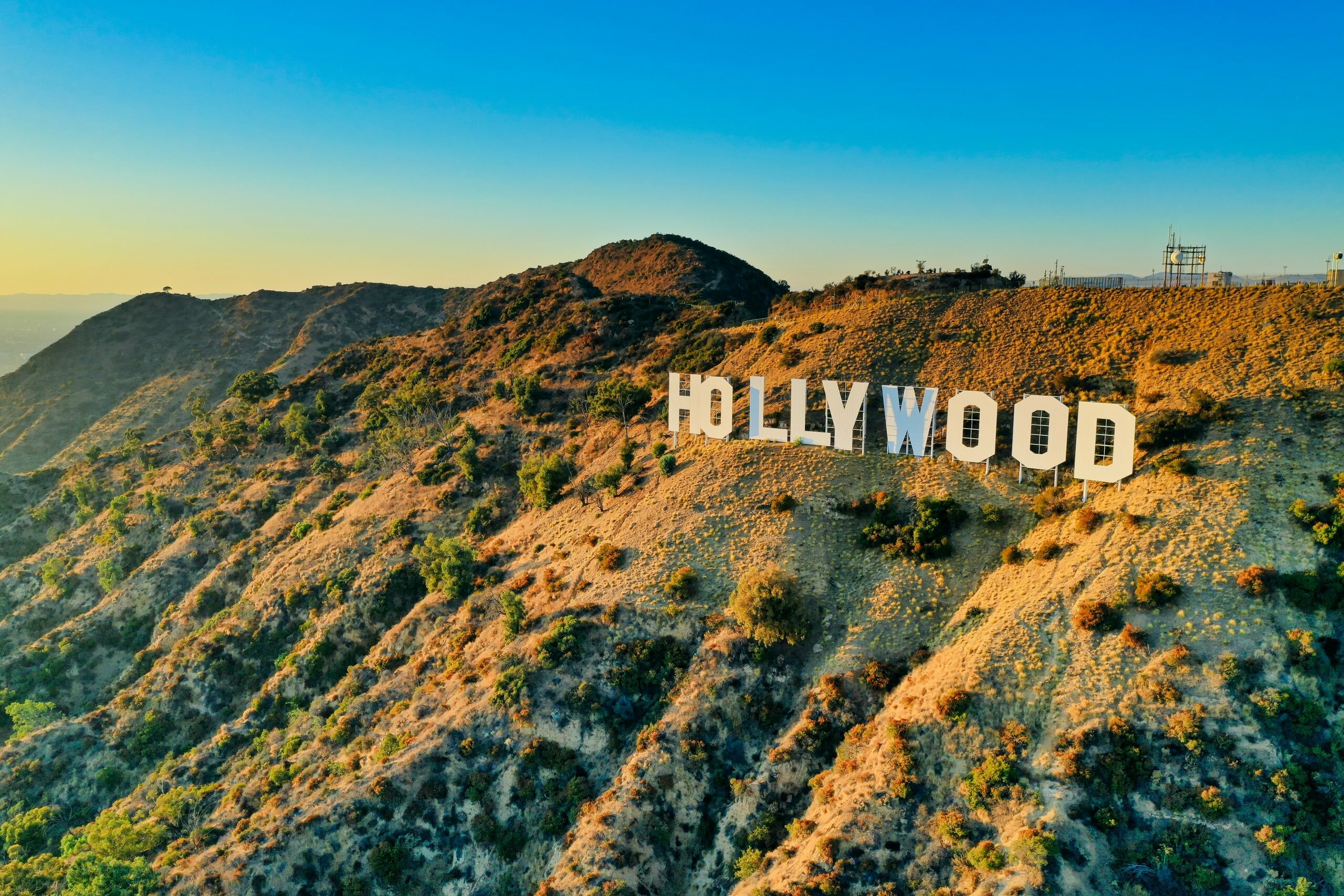 Hollywood Sign, Minimalist approach, Breaking stereotypes, Famous figures, 2560x1710 HD Desktop