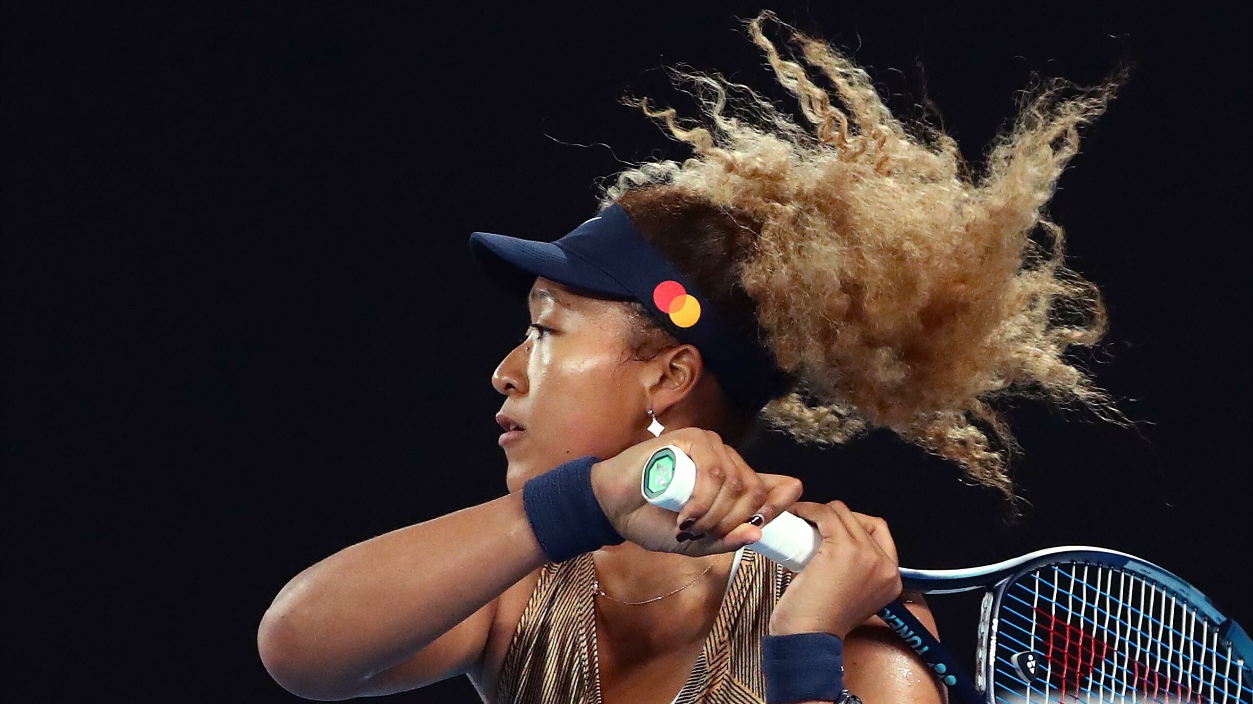 Naomi Osaka, Melbourne semi final, Abdominal injury, Euro news source, 2560x1440 HD Desktop