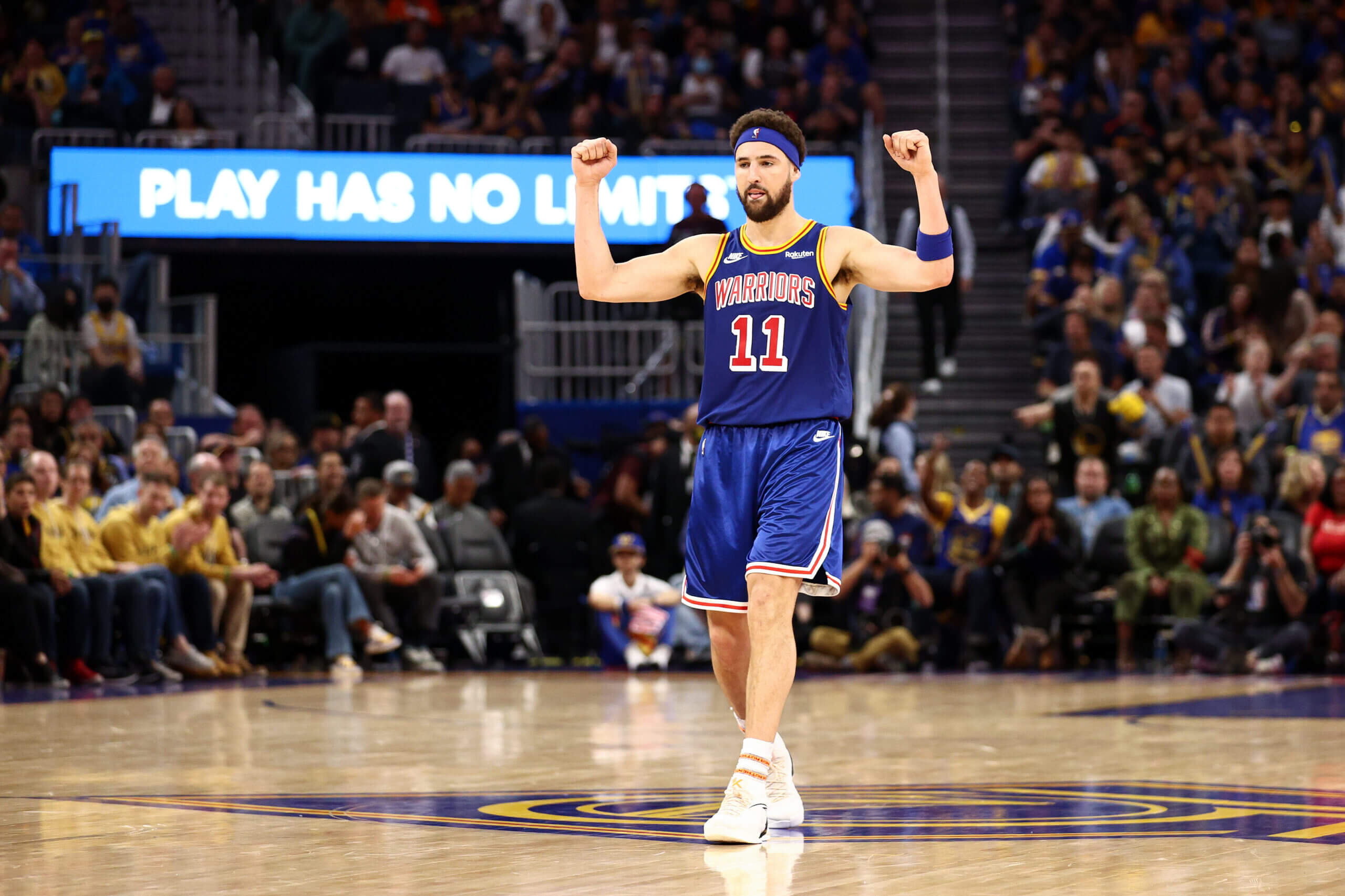 Chase Center, Klay Thompson Wallpaper, 2560x1710 HD Desktop