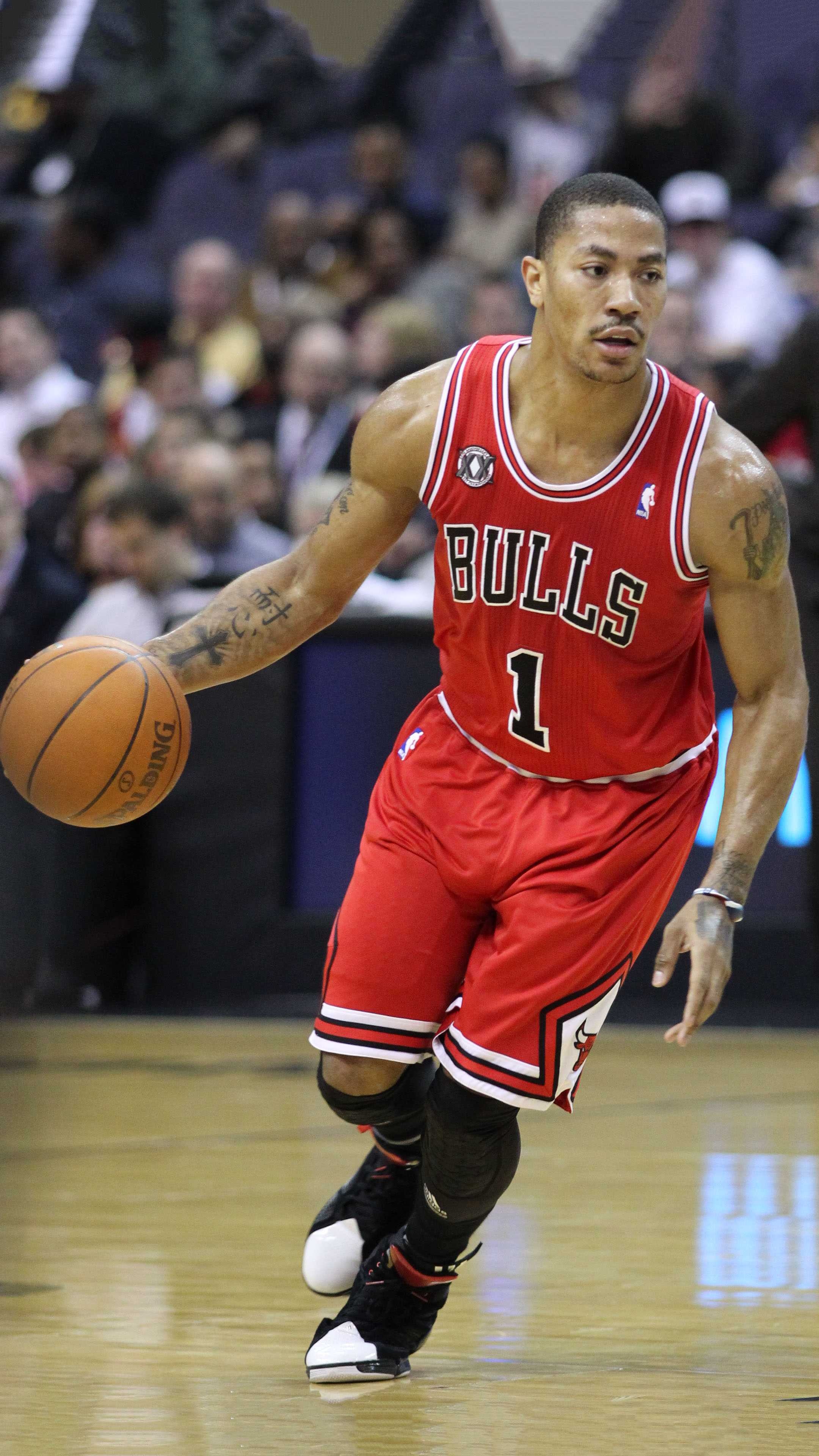 Derrick Rose, Chicago Bulls Wallpaper, 2160x3840 4K Phone