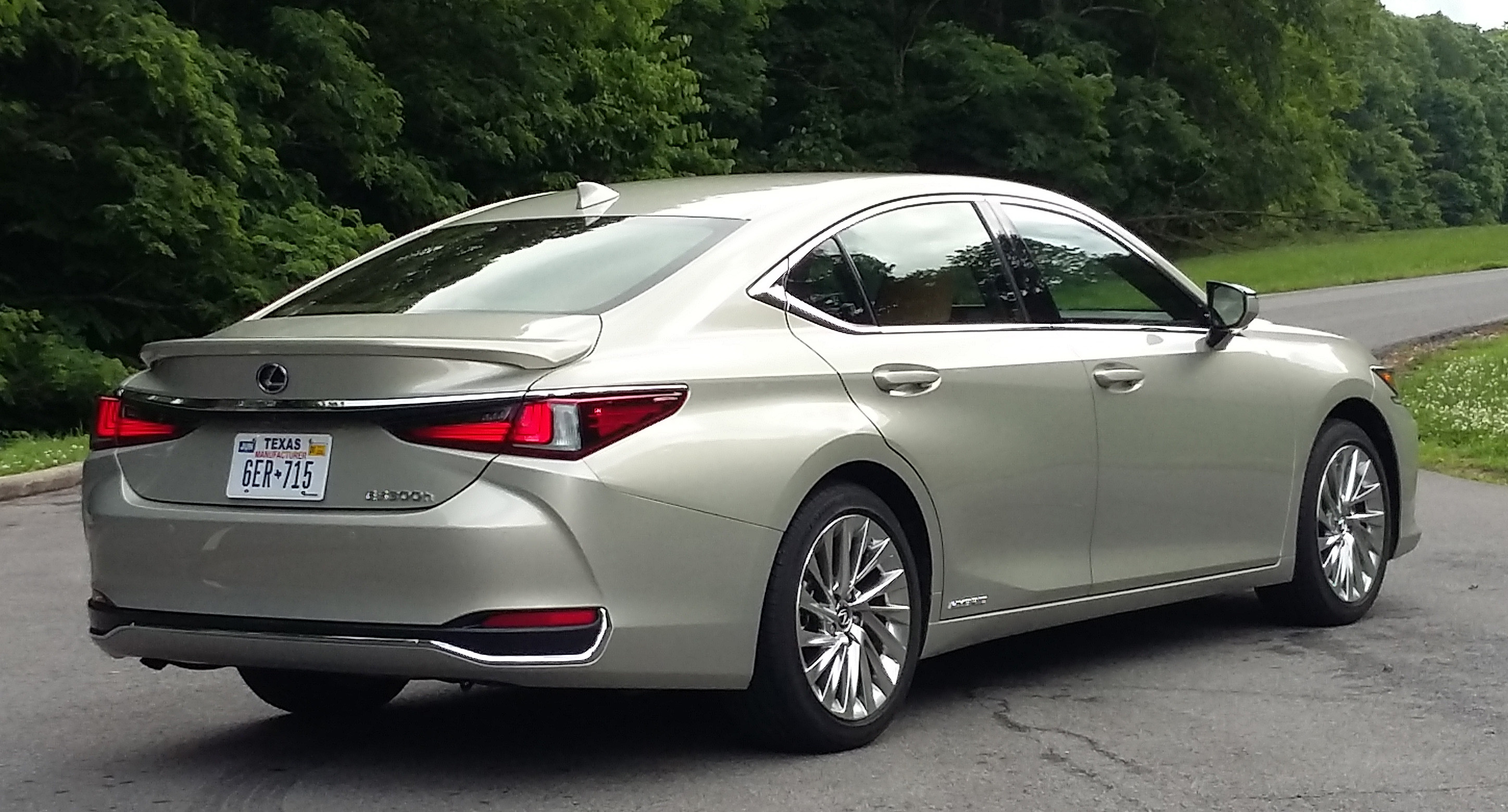 Lexus ES, Daily Drive, Consumer guide, Elegance, 2900x1560 HD Desktop