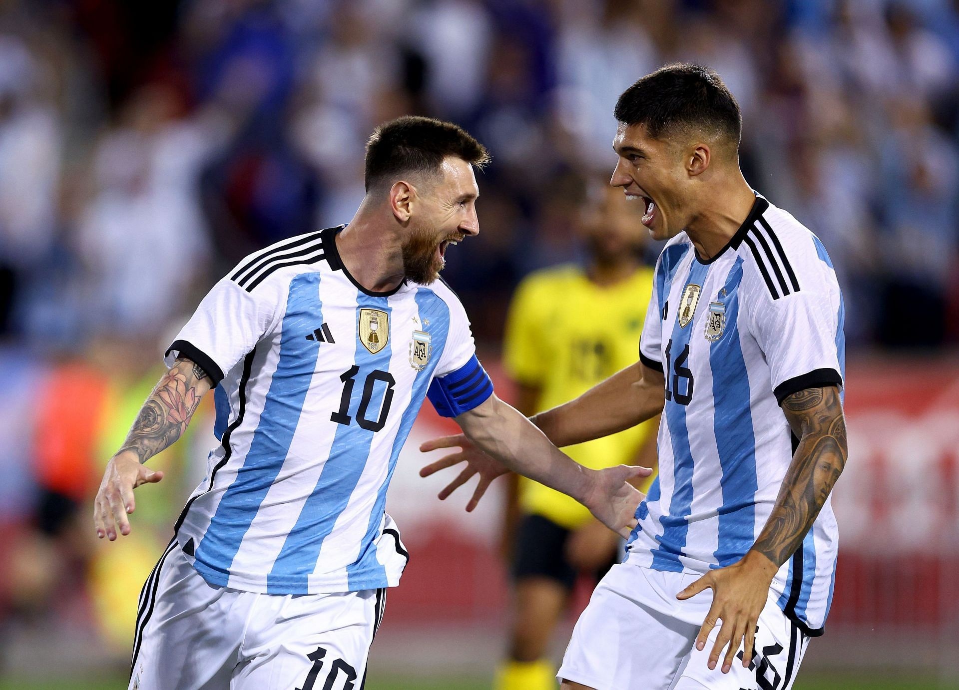 Lionel Messi celebrating, Joaquín Correa, Argentina national football team jersey, HD Desktop wallpaper