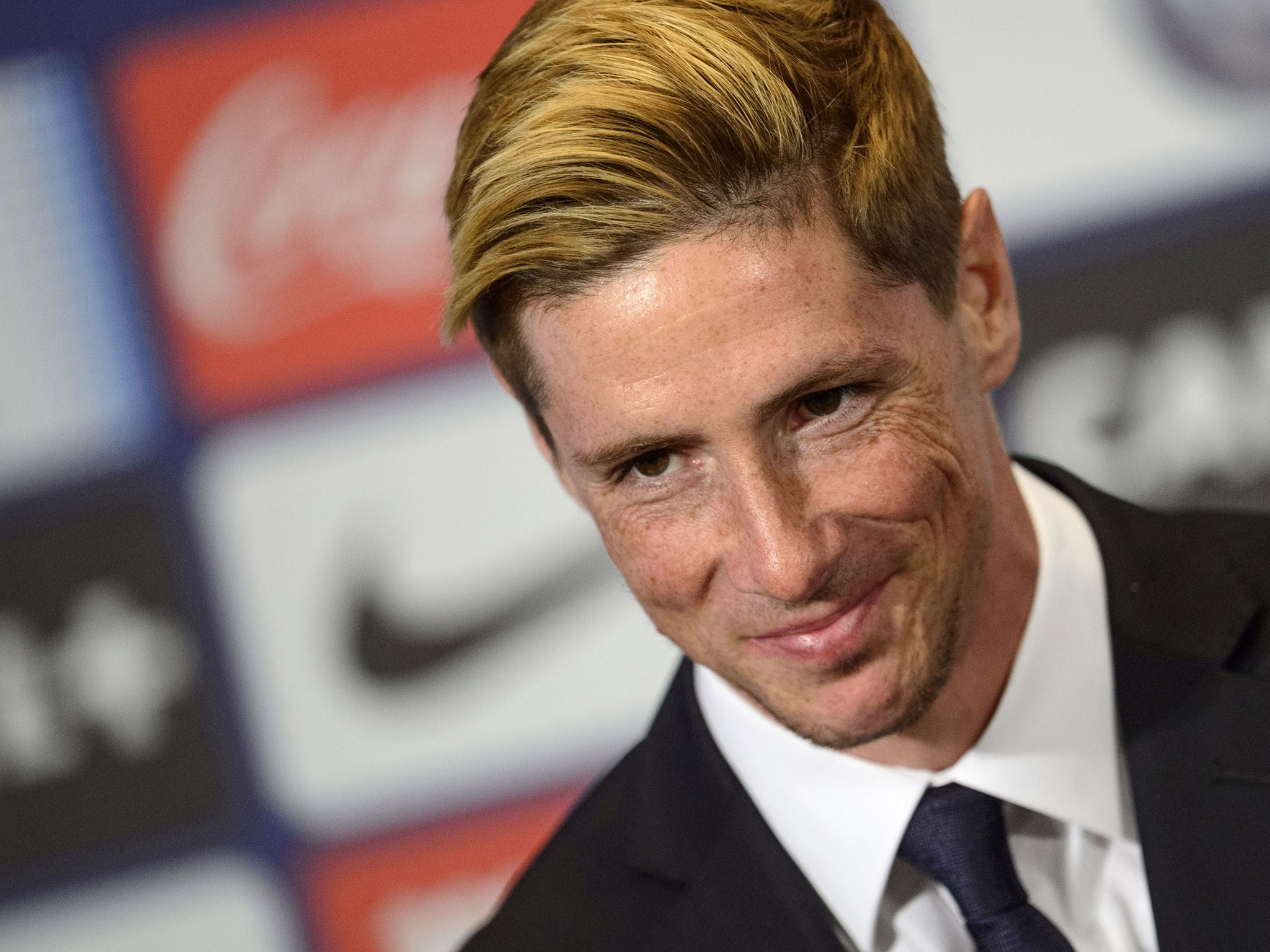 Fernando Torres, Sports wallpapers, Stunning visuals, 4K resolution, 2050x1540 HD Desktop