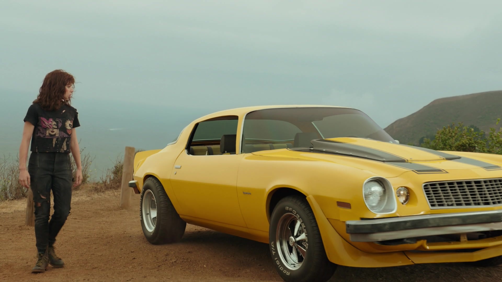 Neverending rock u0026 roll, Bumblebee movie, Hailee Steinfeld, Movie wardrobe, 1920x1080 Full HD Desktop