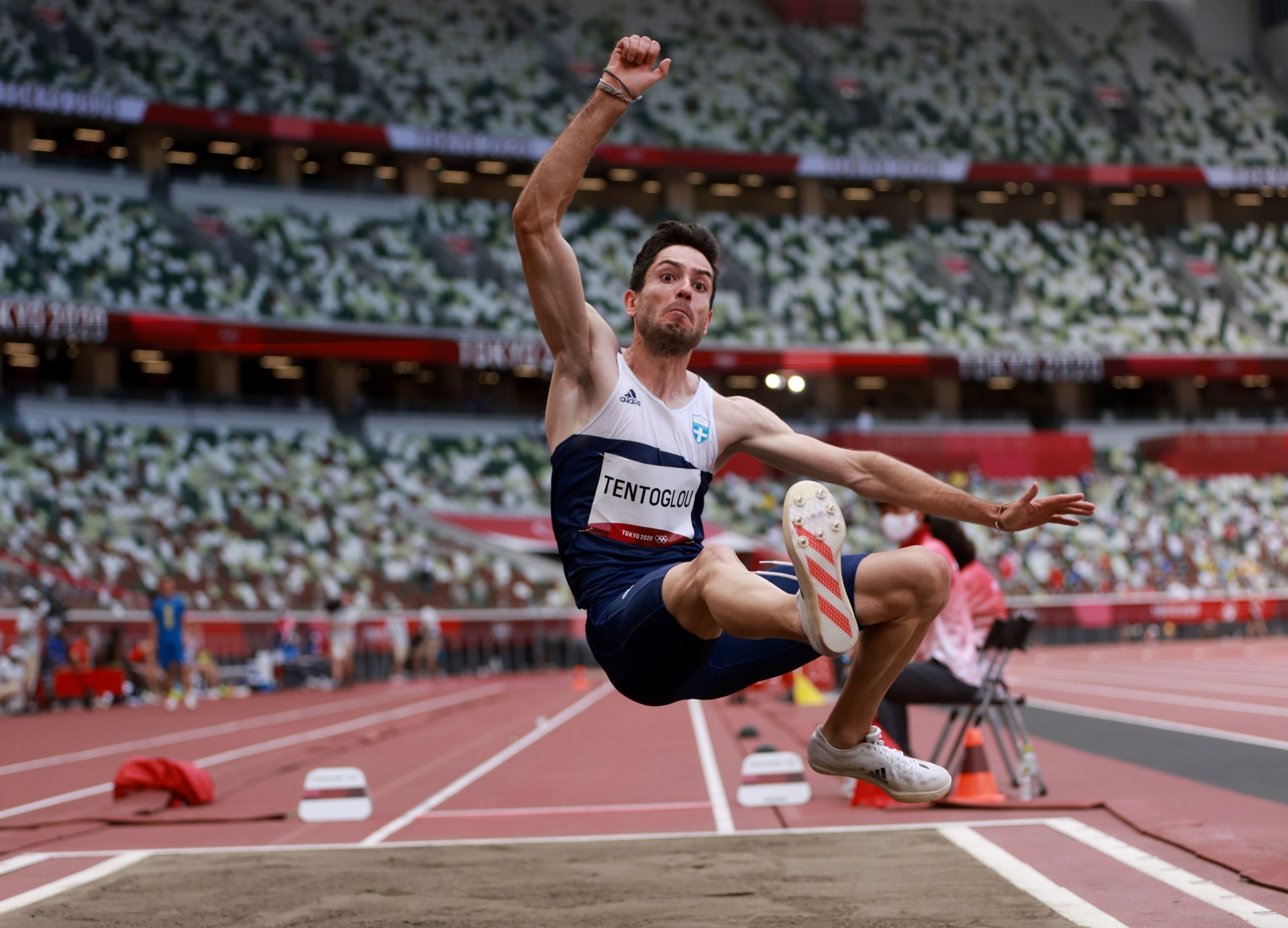 Miltiadis Tentoglou, Long Jump Wallpaper, 2560x1850 HD Desktop