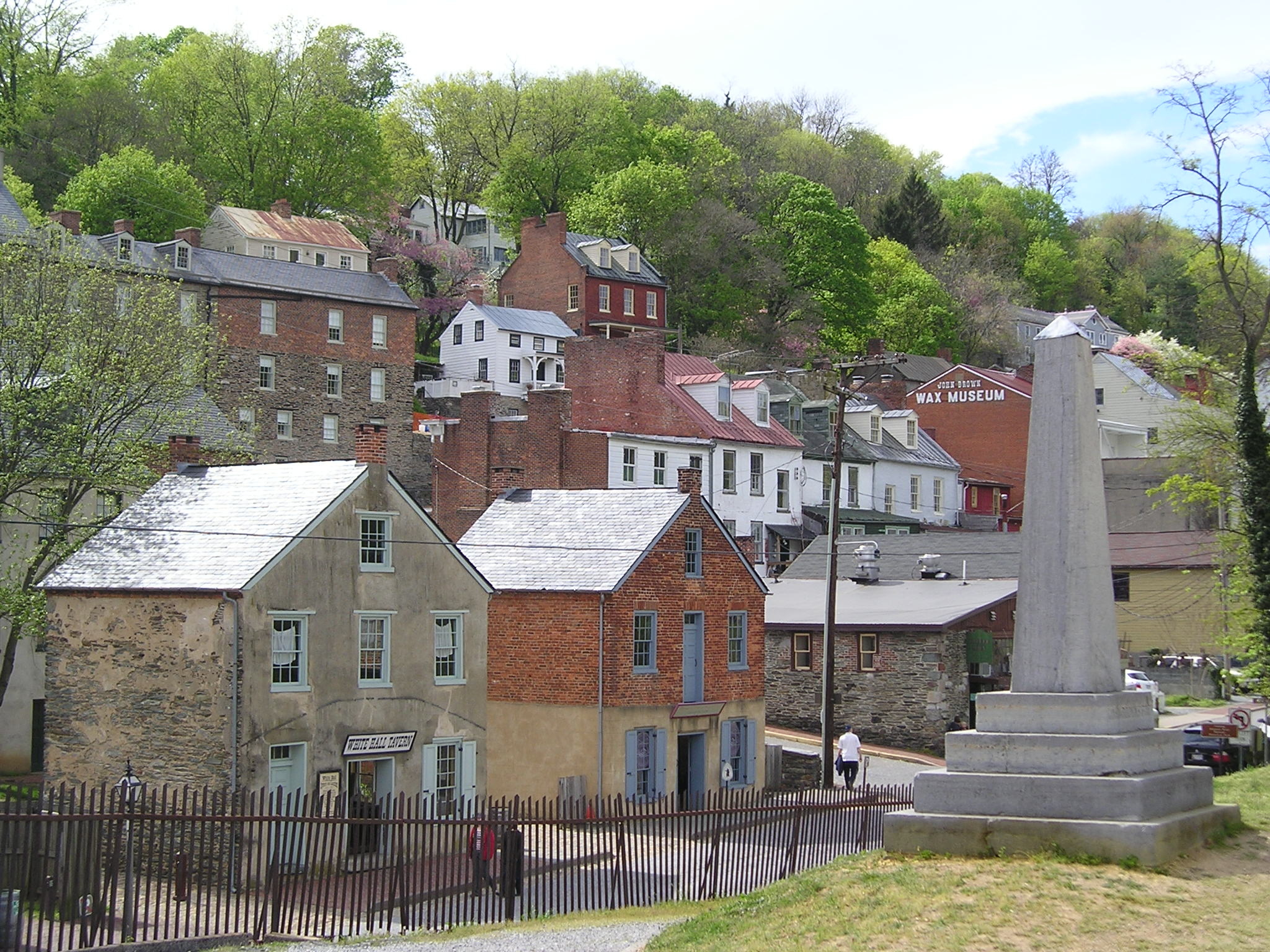 Visit to Harpers Ferry, West Virginia, Fantastical Andrew Fox, 2050x1540 HD Desktop