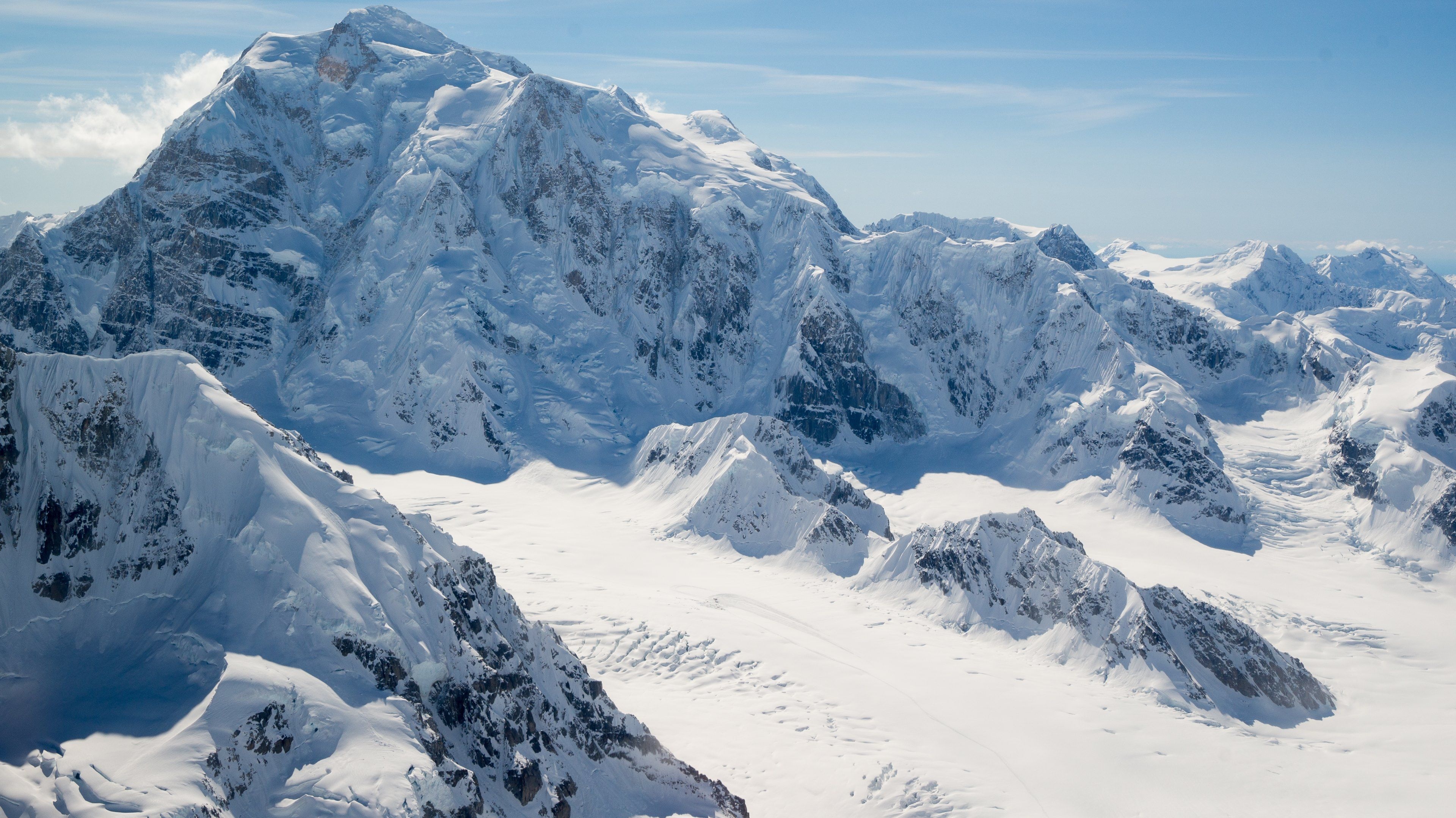 Snow, Majestic mountains, Winter paradise, Nature's serenity, 3840x2160 4K Desktop