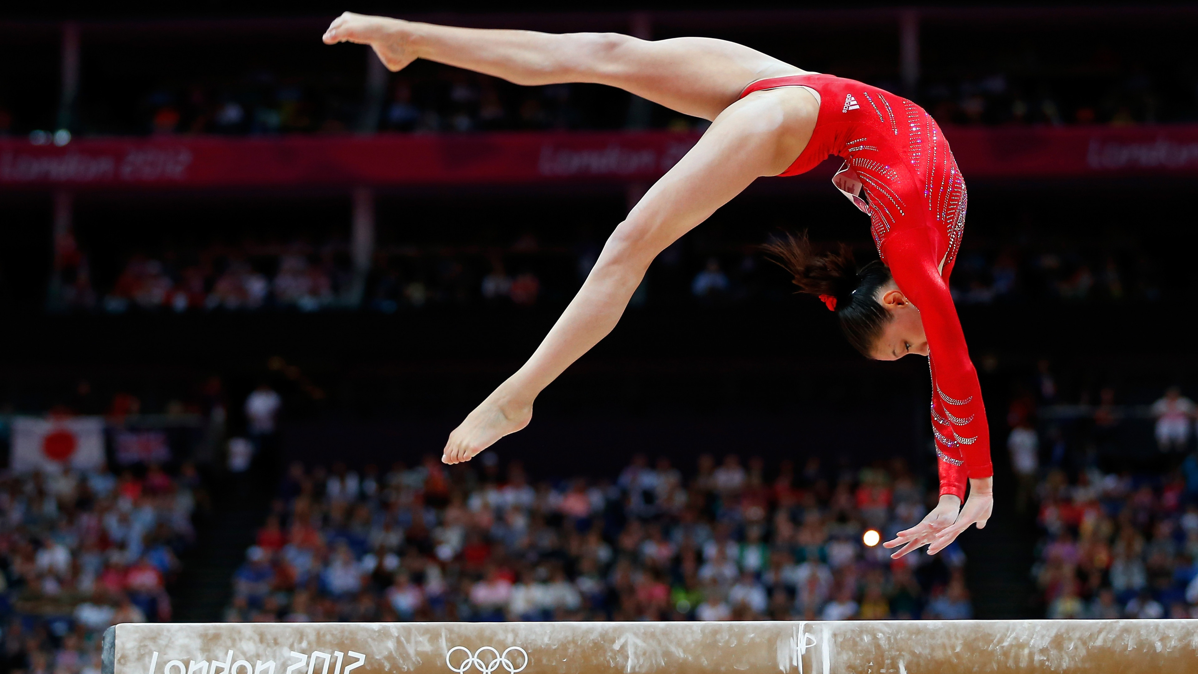 Artistic gymnastics, Gymnastics Wallpaper, 3840x2160 4K Desktop