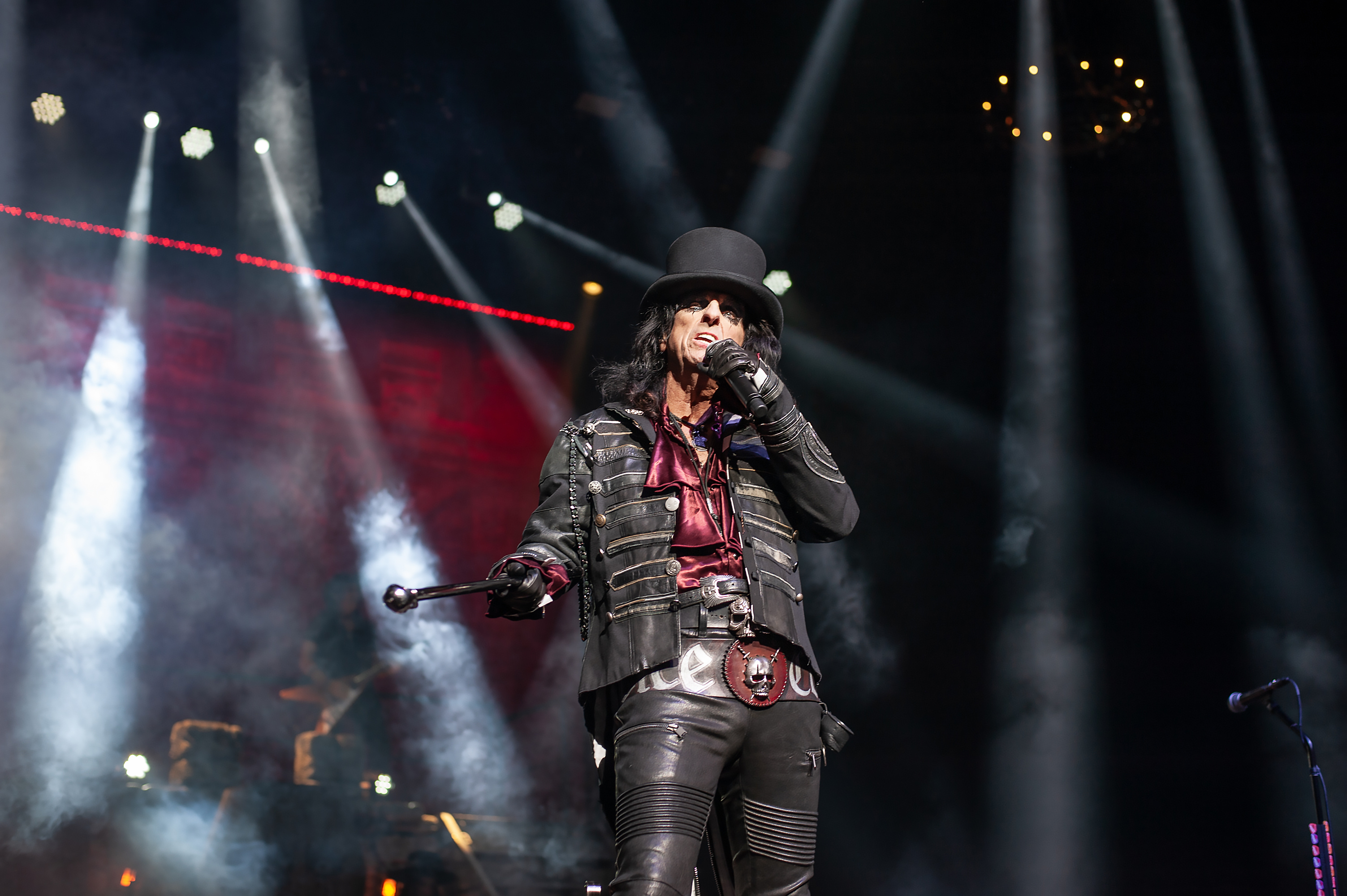 Grand Ole Opry, Alice Cooper Wallpaper, 3010x2000 HD Desktop