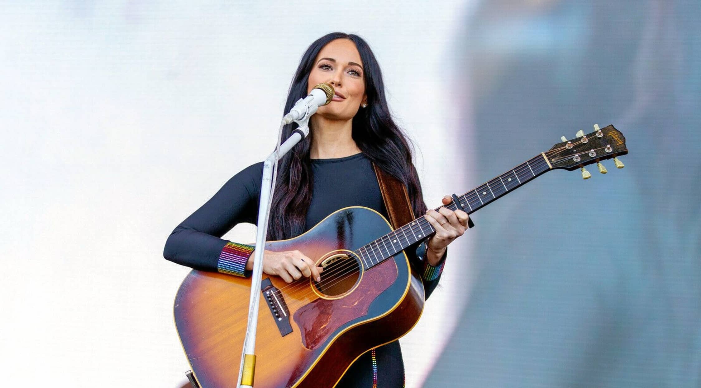 Kacey Musgraves, Free image download, High-quality pictures, 2250x1250 HD Desktop
