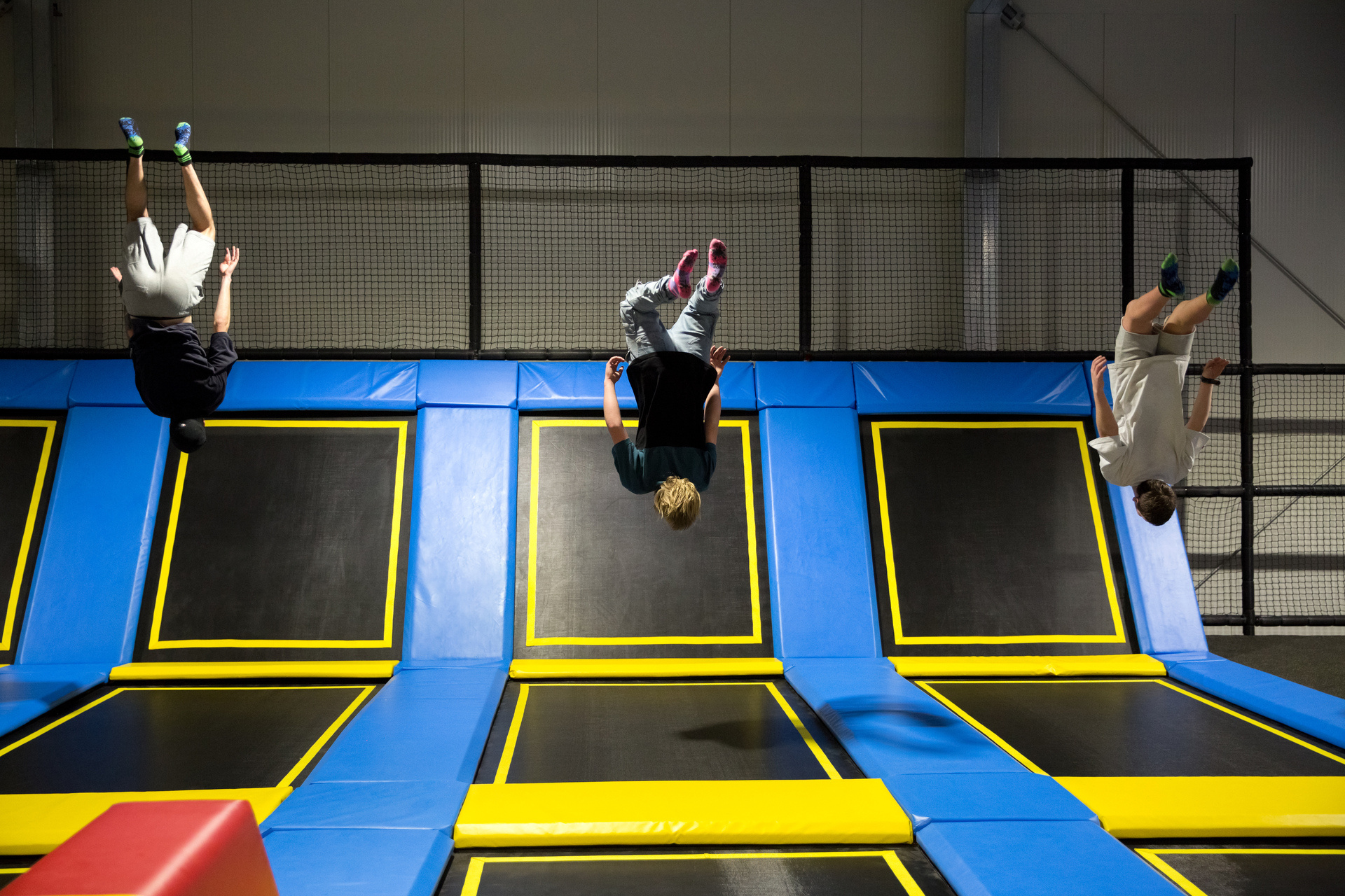 Jamie Keehan, Landing Lake Taupo, Family entertainment zone, Trampolining, 1920x1280 HD Desktop