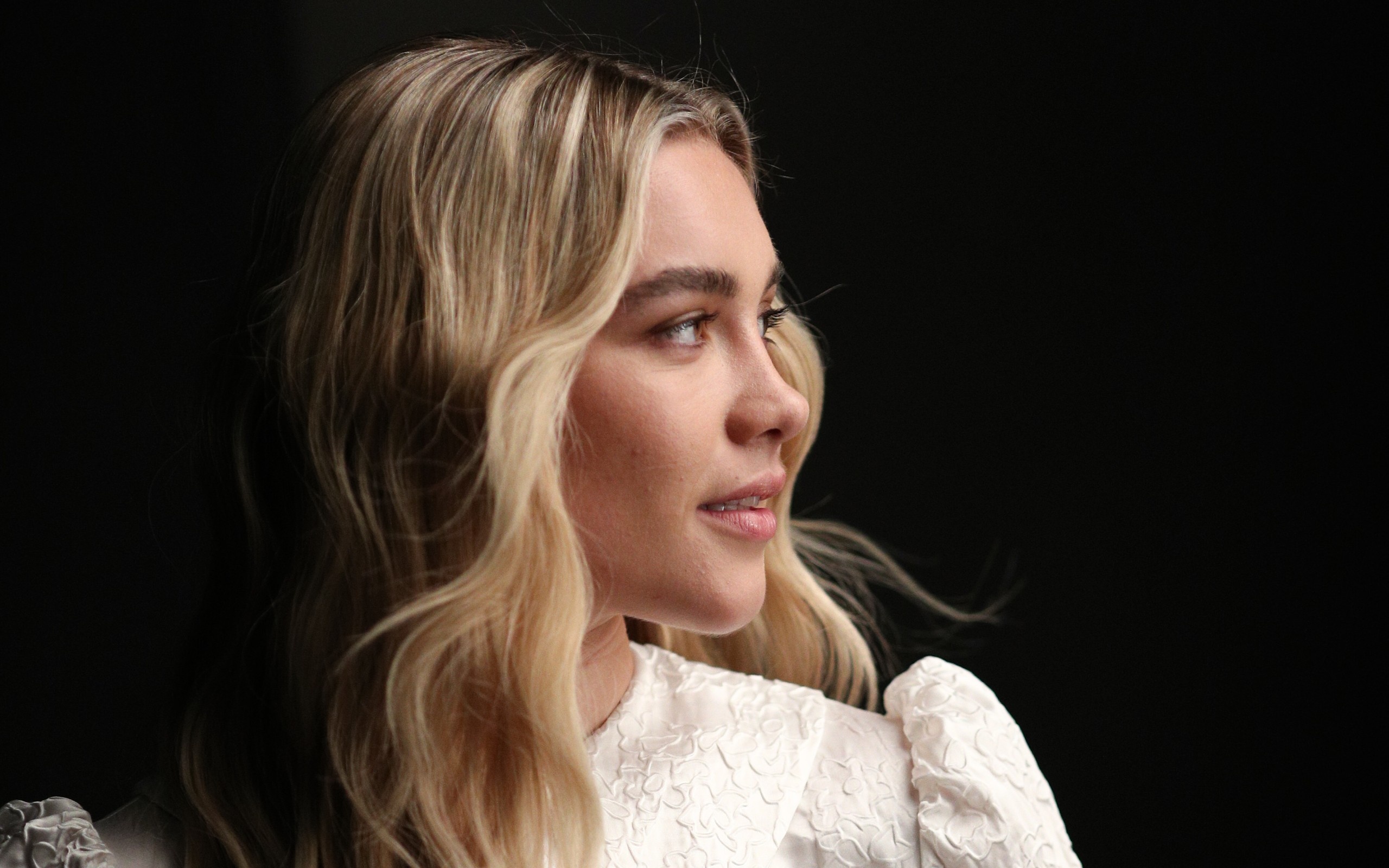 Florence Pugh, Background Wallpaper, Baltana, 2560x1600 HD Desktop