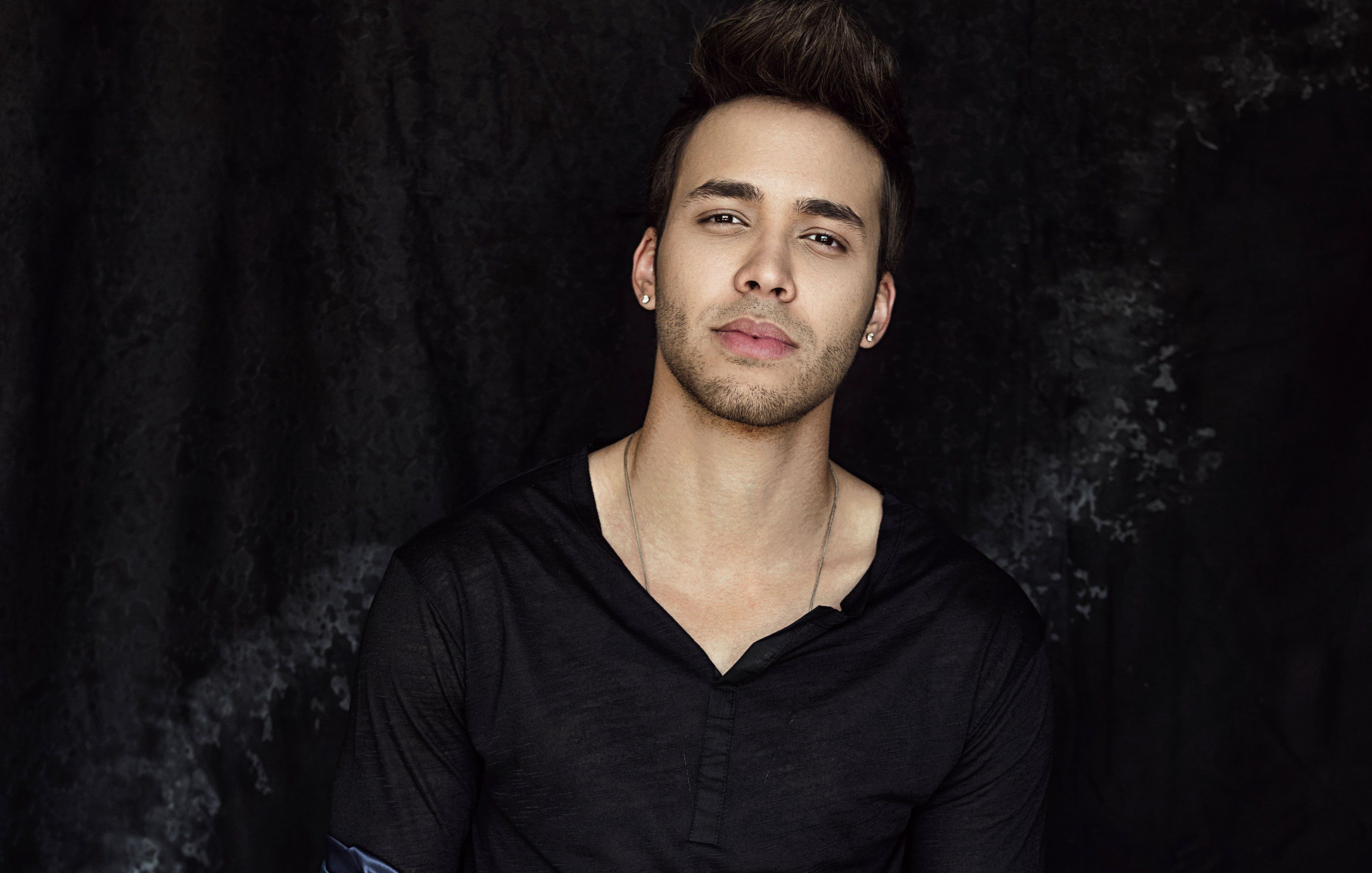 Prince Royce, Bronx native, NYC Marathon, Running goals, 3190x2030 HD Desktop