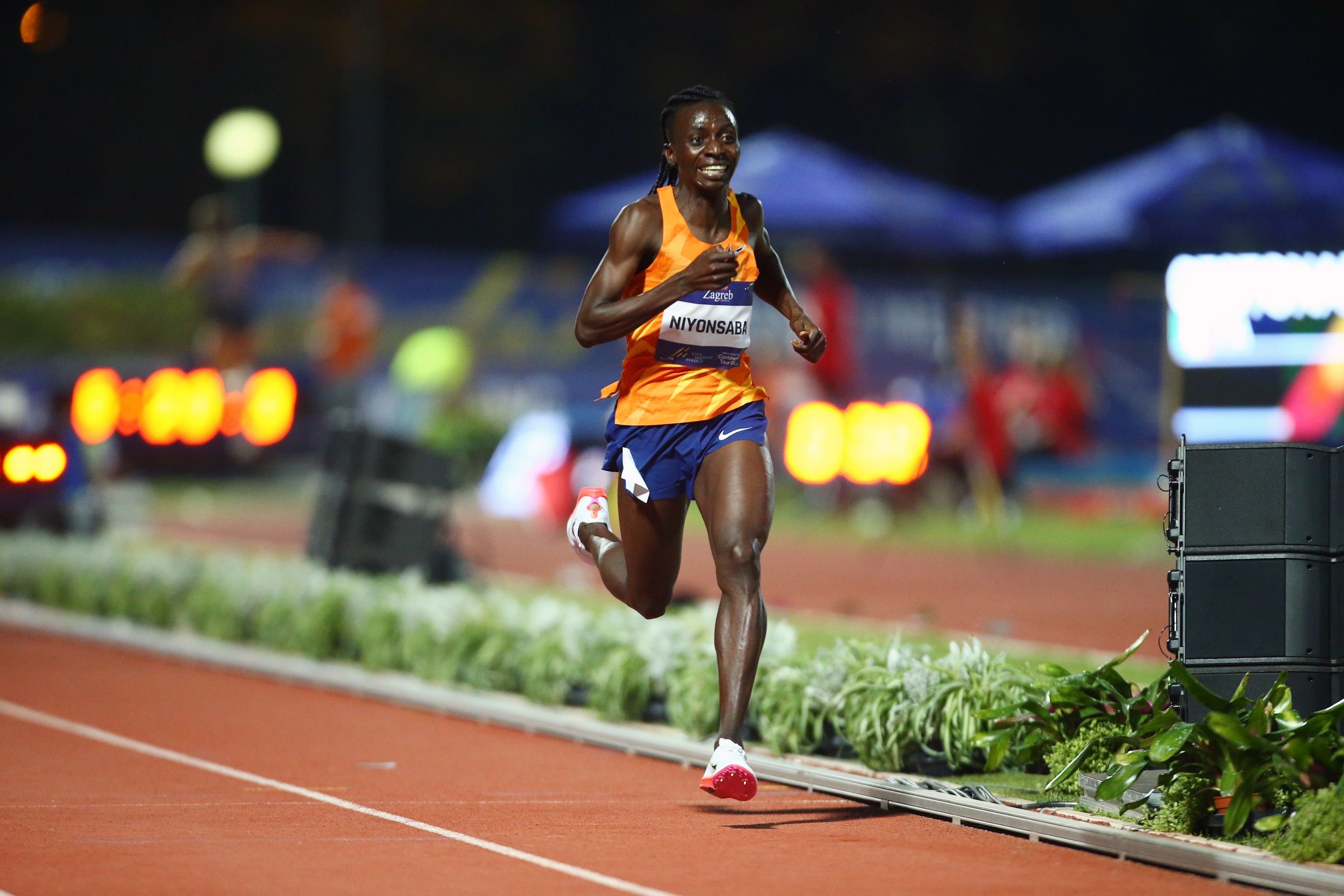 Francine Niyonsaba, ratified world records, chepngetich, press releases, 2800x1870 HD Desktop