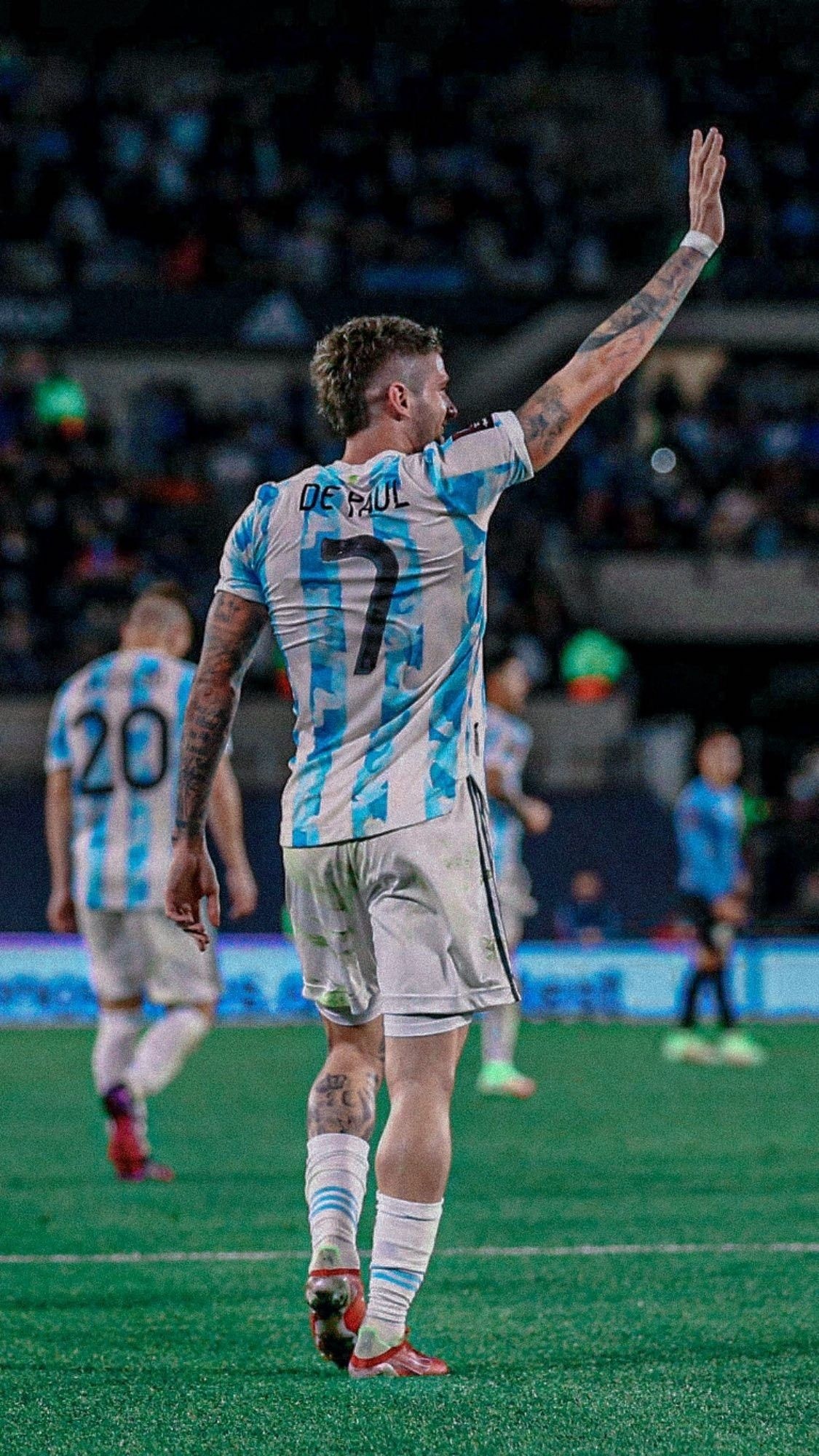 Rodrigo De Paul, Argentina national football team jersey, Football stadium pitch, HD Phone wallpaper