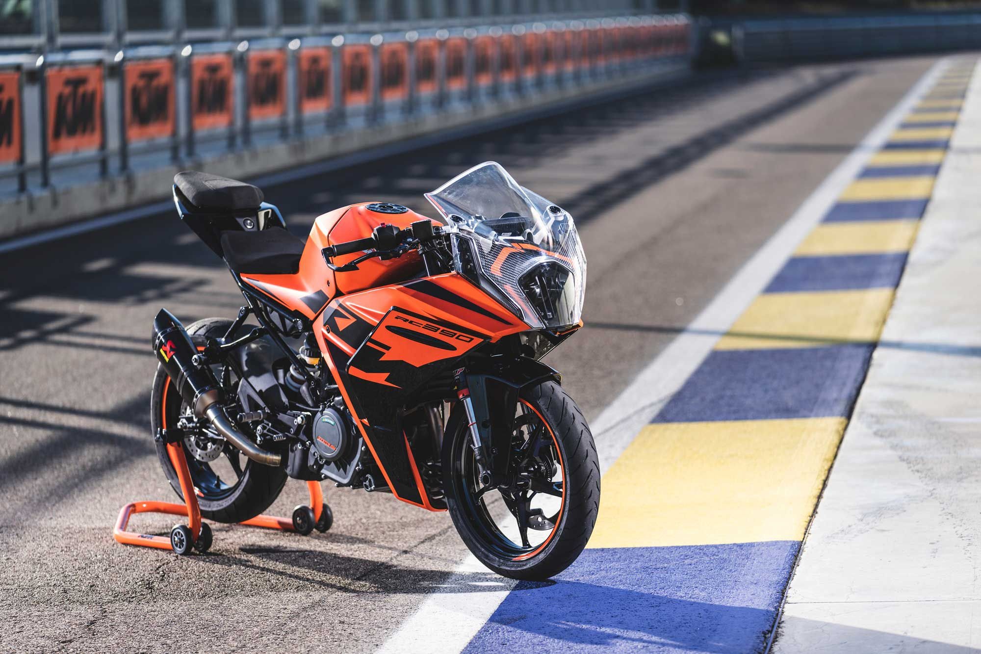 RC 390 New Model, KTM RC Wallpaper, 2000x1340 HD Desktop