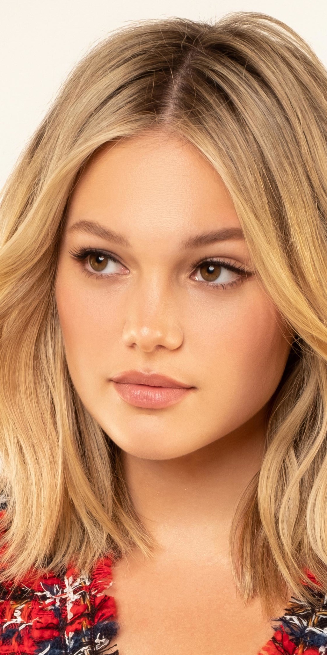 Olivia Holt, blonde textured bob, red tweed garment, HD Phone wallpaper