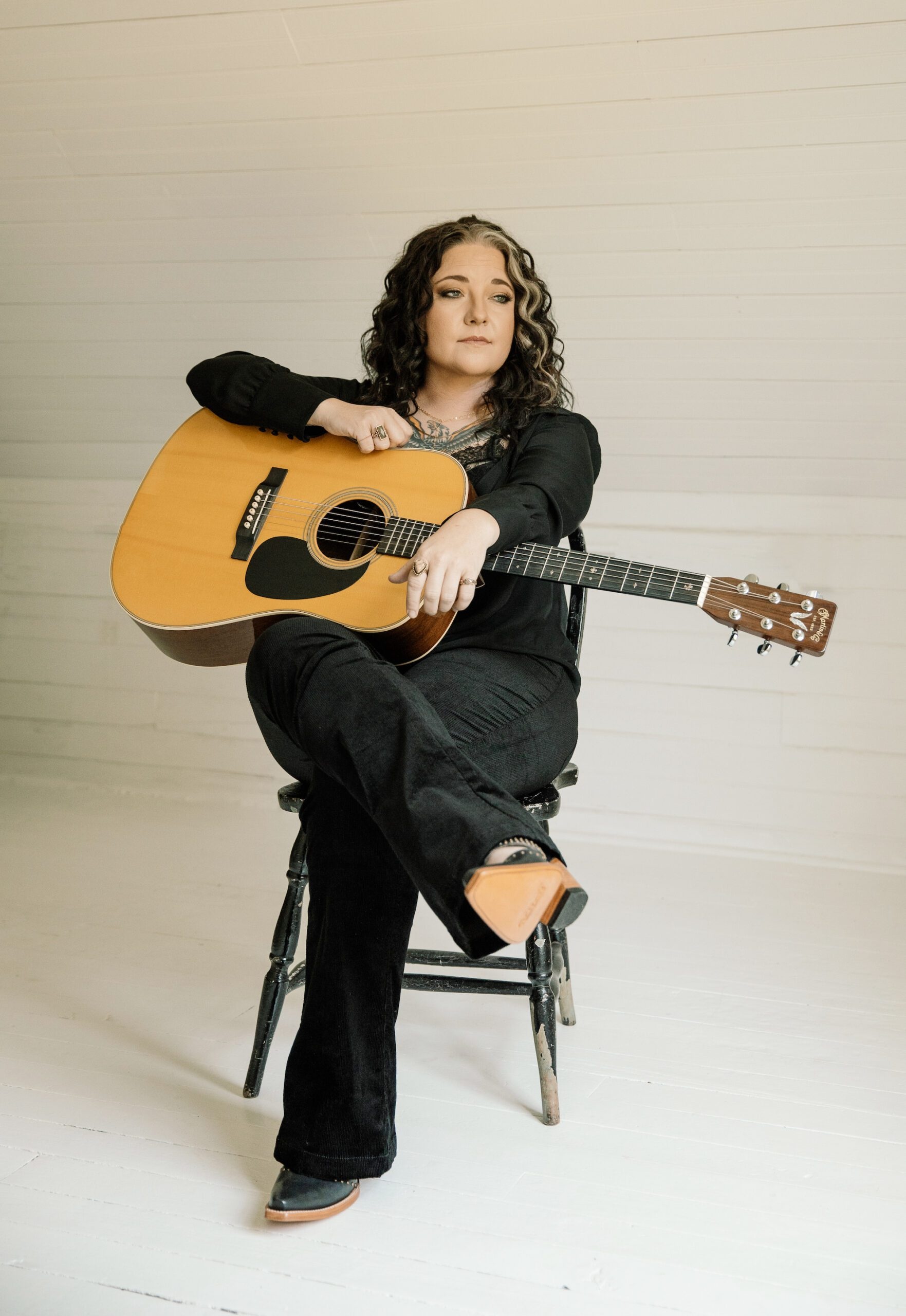 Ashley McBryde, Headlining concert series, The AMP at Dant Crossings, 1770x2560 HD Phone