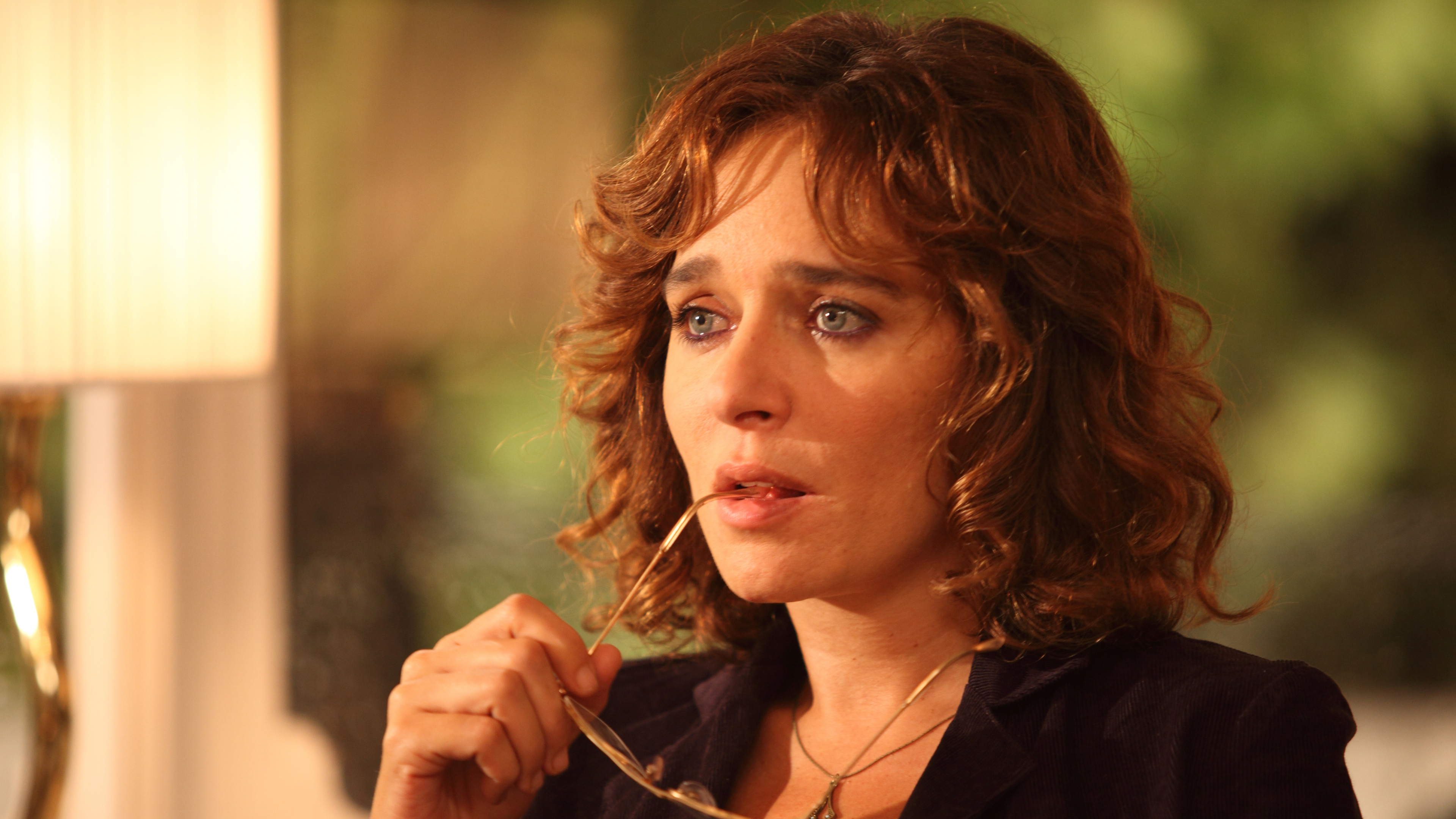 Valeria Golino, 4K Ultra HD Wallpaper, 3840x2160 4K Desktop