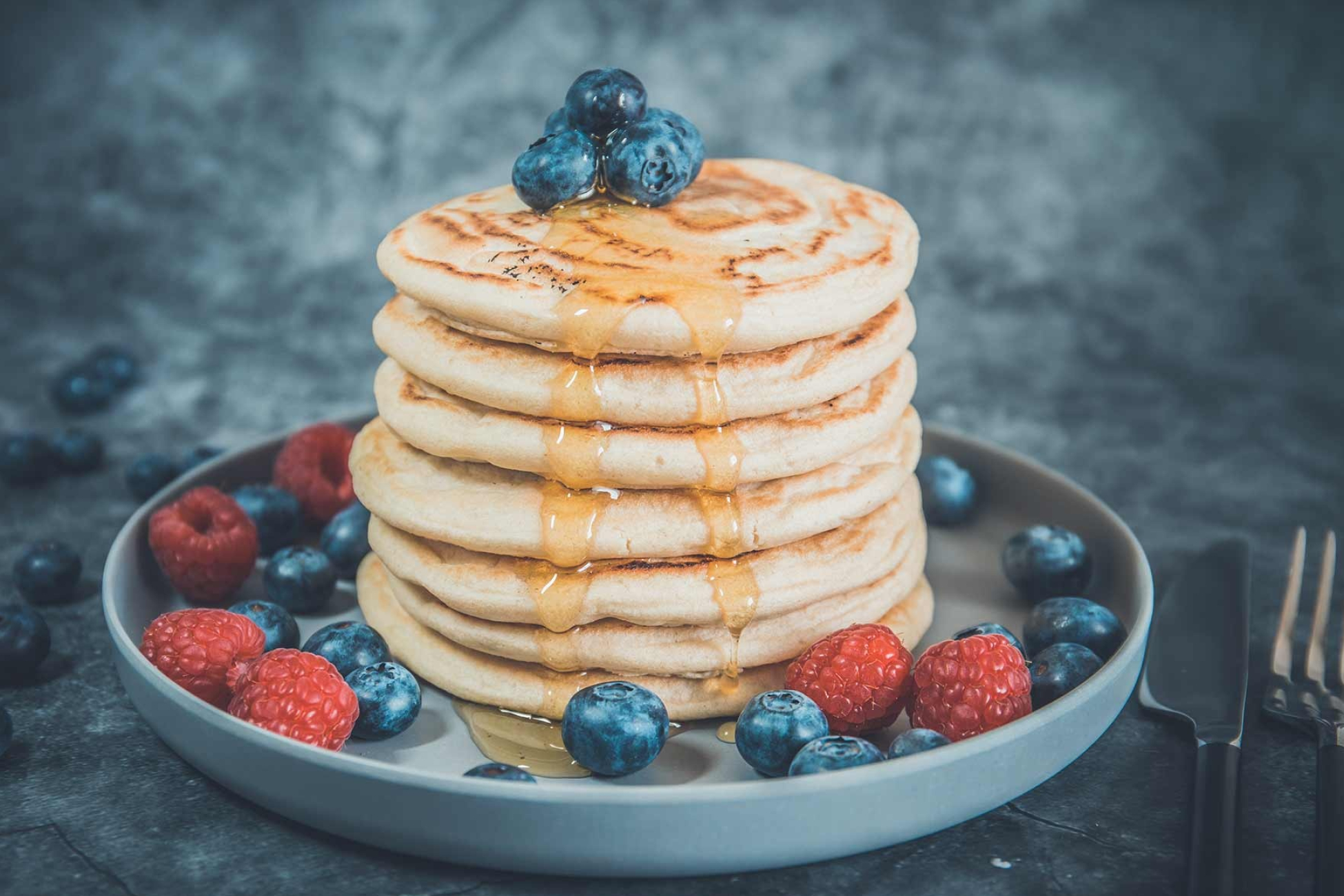 Amerikanische pancakes, Fluffy texture, Delicious pastries, Mouthwatering breakfast, 1950x1300 HD Desktop