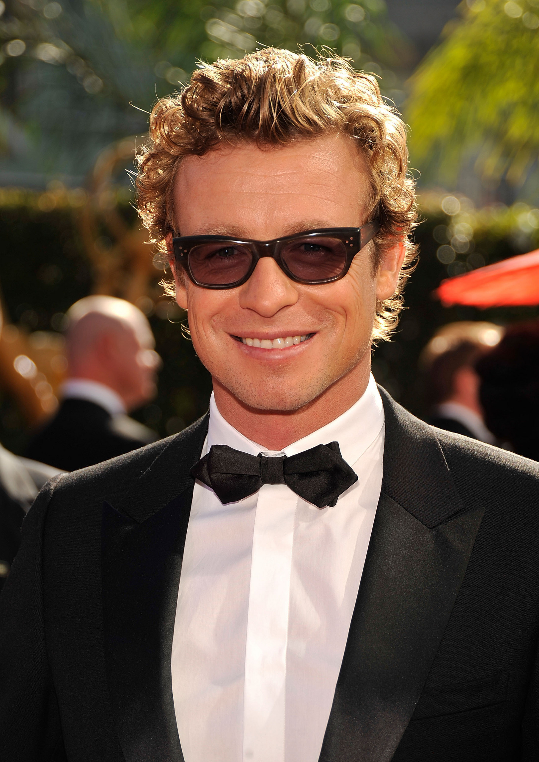 Simon Baker, Movies, Emmy Awards, Simon Baker Photo, 1820x2560 HD Phone
