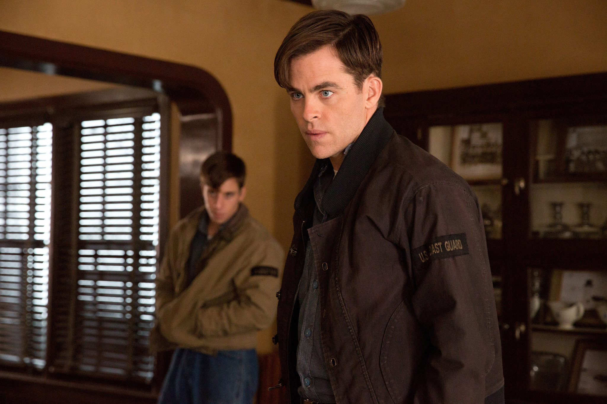 The Finest Hours, Chris Pine, Against all odds, New York Times, 2050x1370 HD Desktop