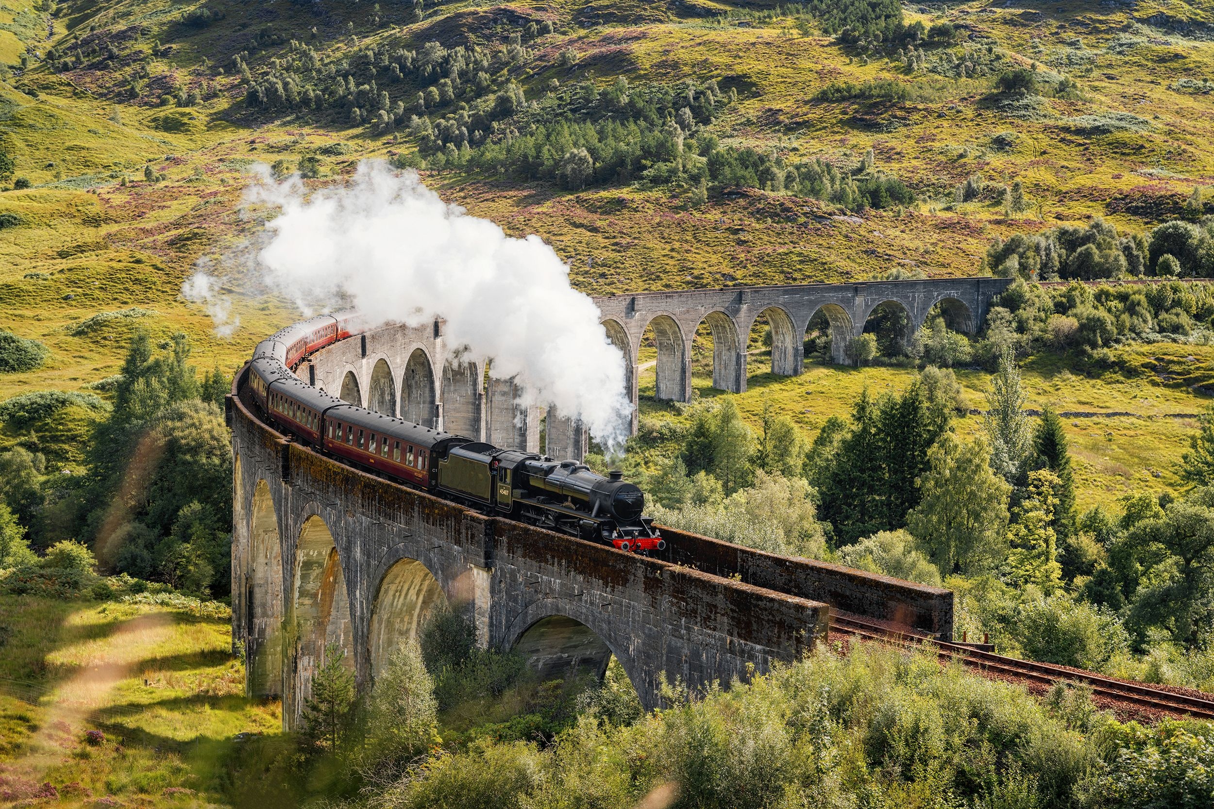 Glenfinnan Viaduct, Scotland Wallpaper, 2500x1670 HD Desktop