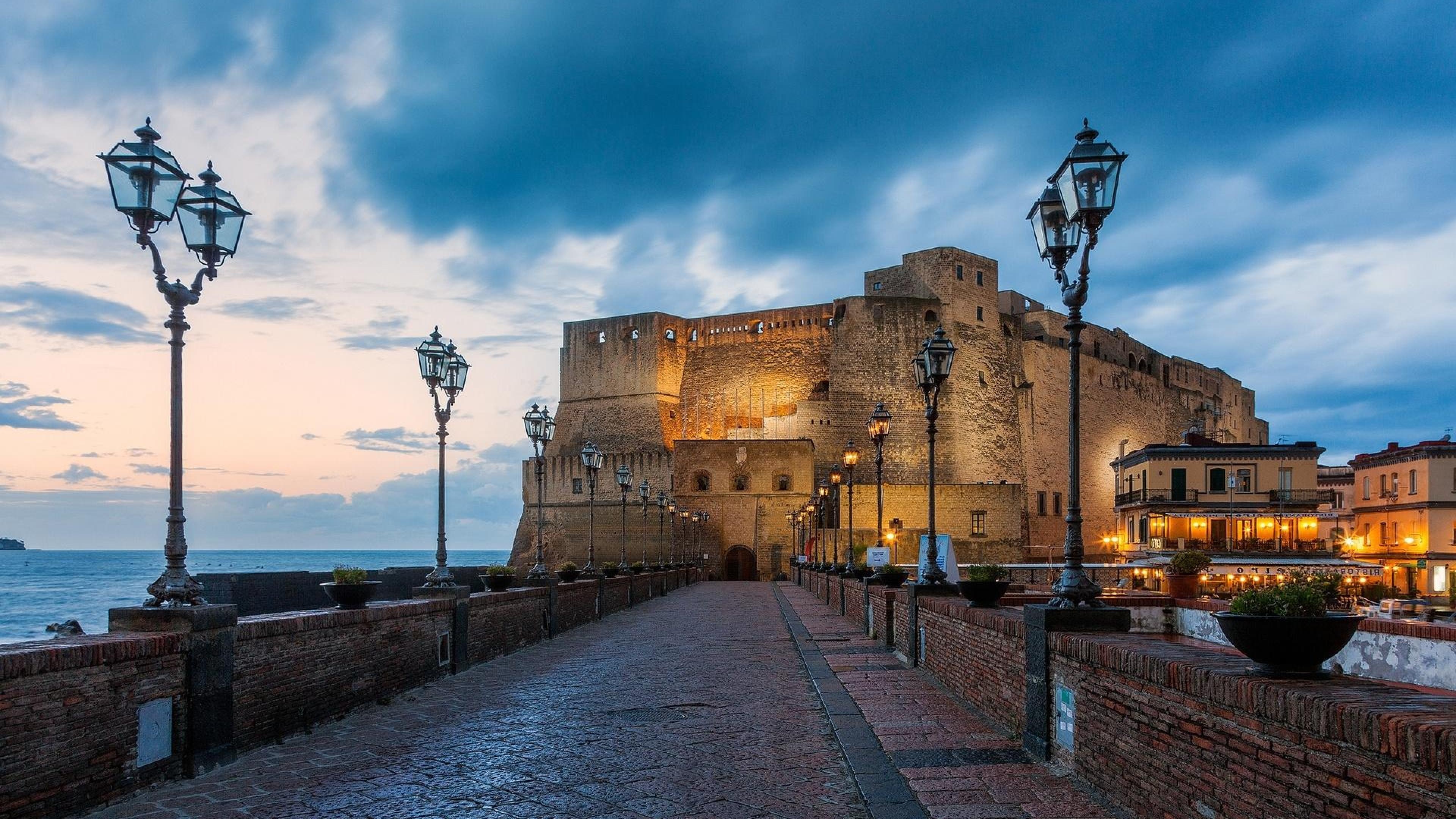 Naples Italy, City's essence, Vibrant wallpapers, Italian charm, 3840x2160 4K Desktop