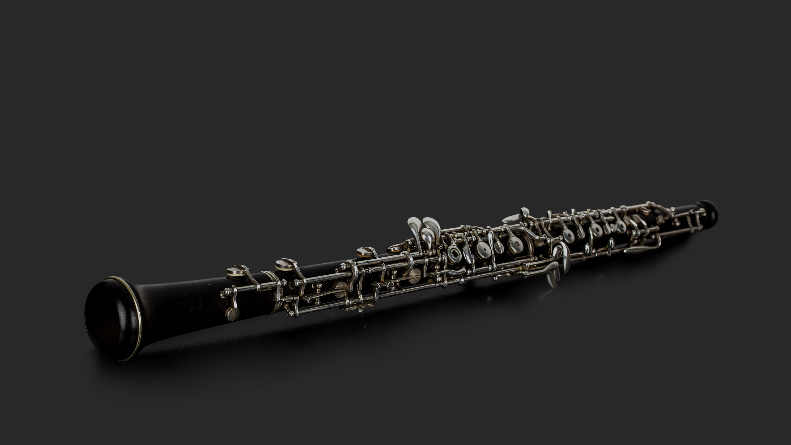 Classical woodwind instrument, Oboe melodies, Musical impressum, Oboe barnas, 2560x1440 HD Desktop