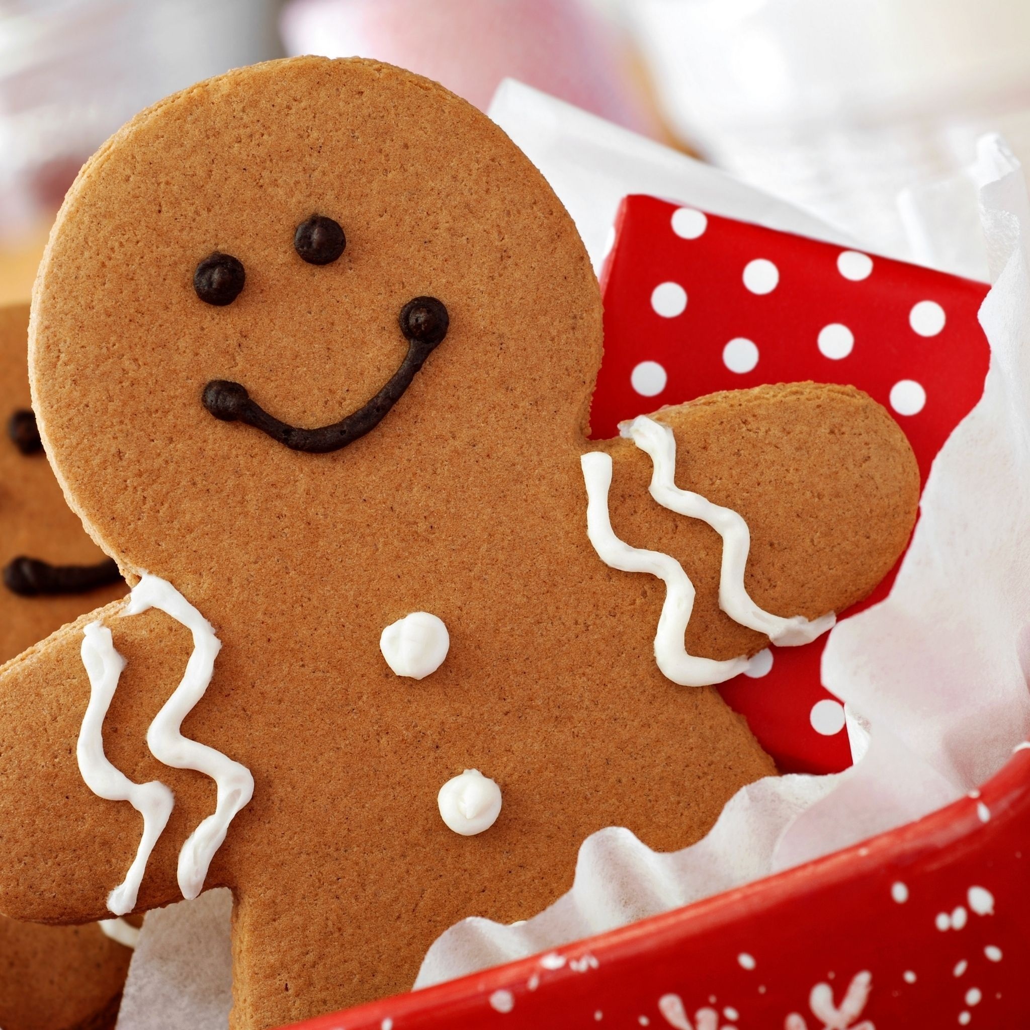 Close-up, Gingerbread Man Wallpaper, 2050x2050 HD Phone