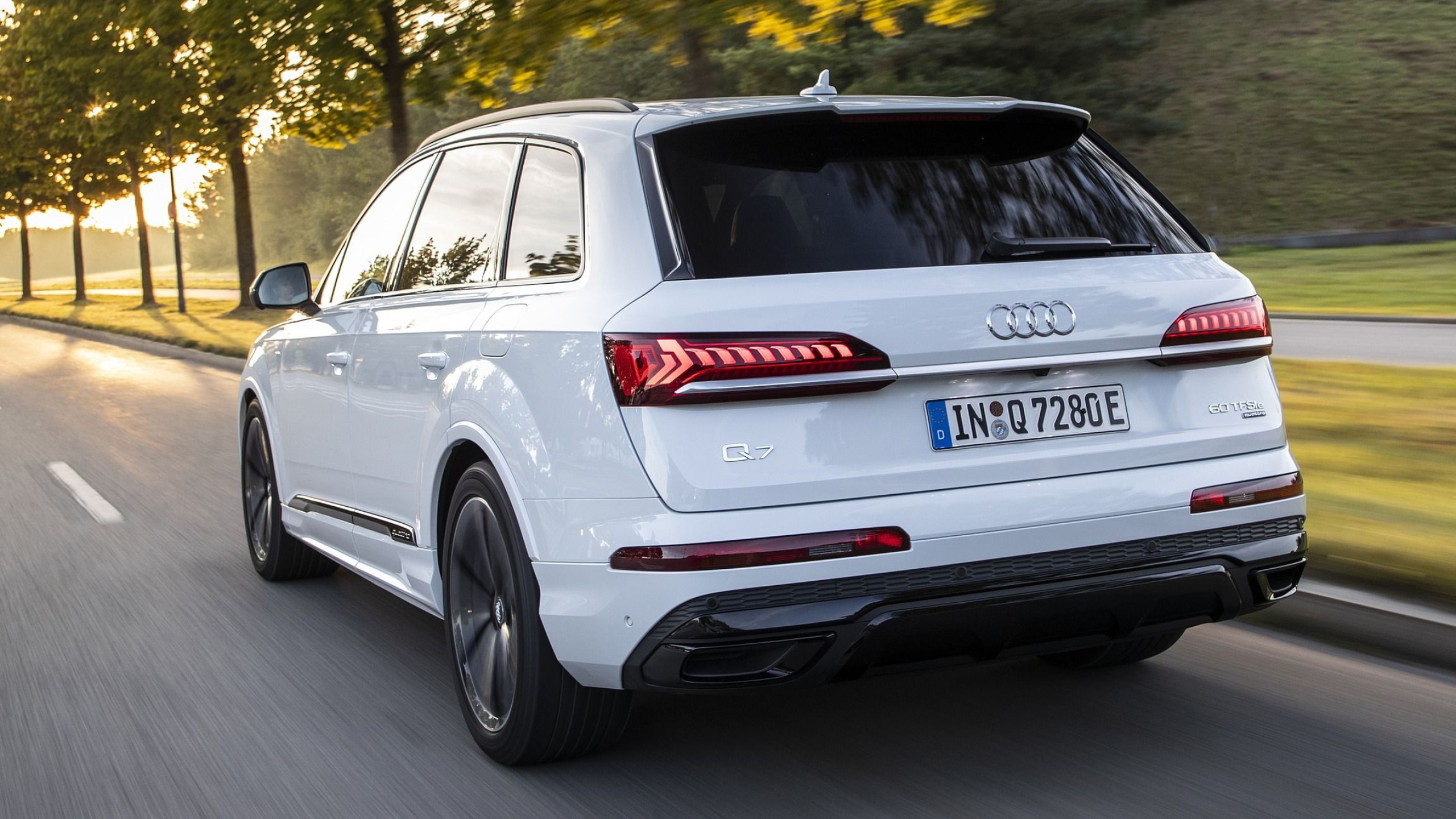 Audi Q7, SQ7 TFSI, 2020 model, High-definition wallpapers, 2560x1440 HD Desktop