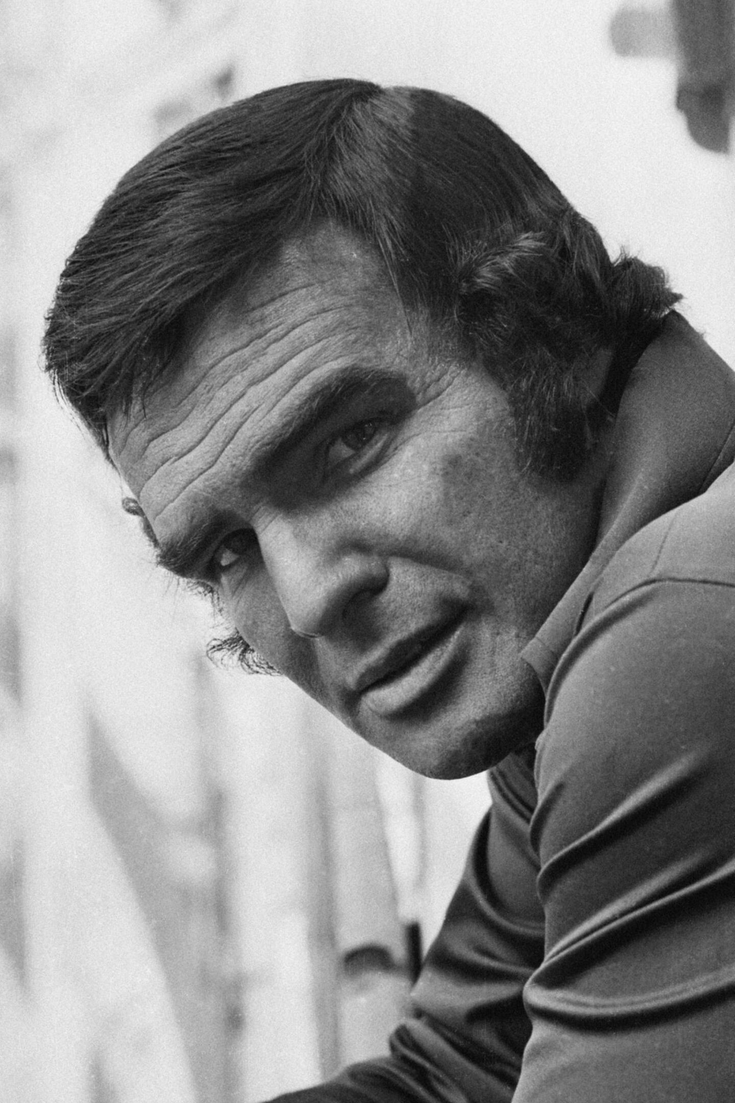 Burt Reynolds, Starportrt news, Bilder, 1440x2160 HD Phone
