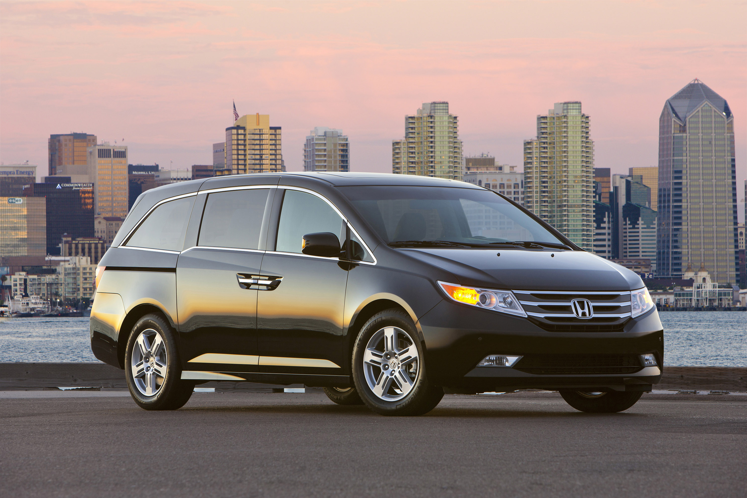 RL5 2011, Honda Odyssey Wallpaper, 3000x2000 HD Desktop