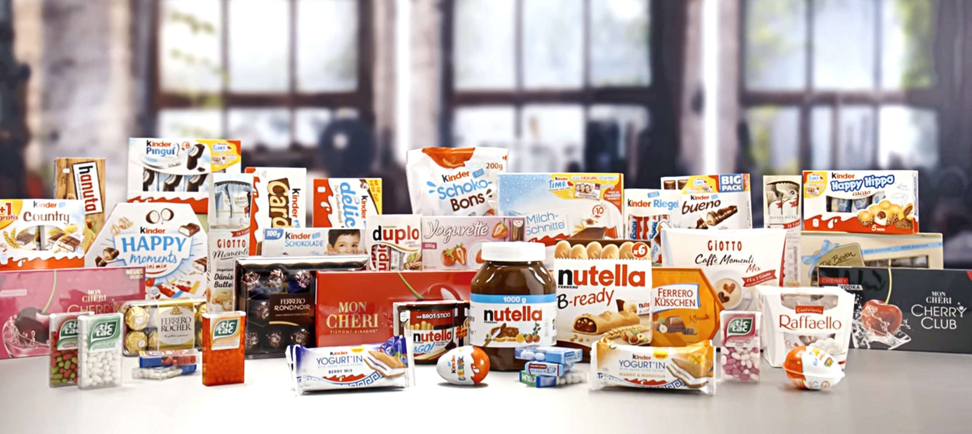 Kinder, Ferrero track, Track, 3200x1430 Dual Screen Desktop