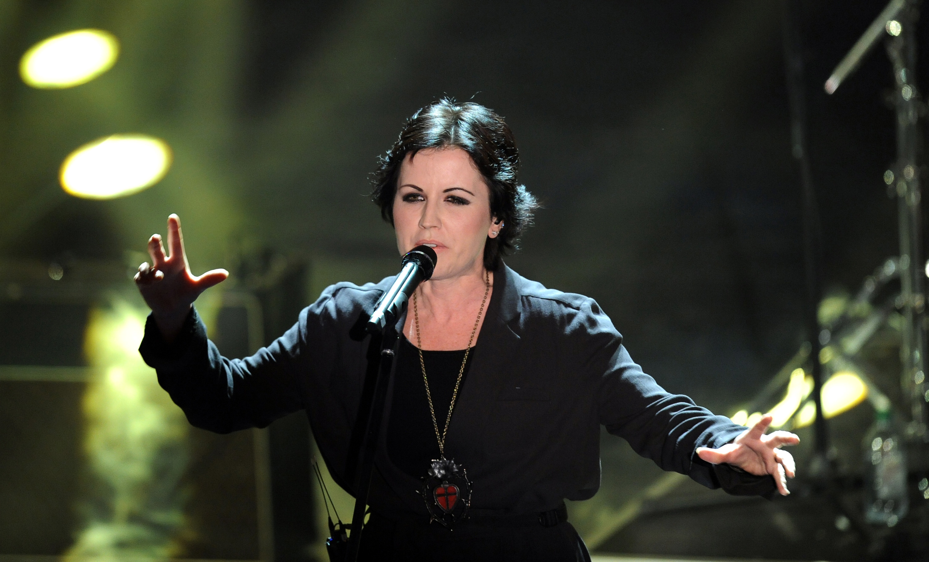 Dolores O'Riordan, Cranberries tribute, HD wallpapers, Achtergronden, 3000x1820 HD Desktop