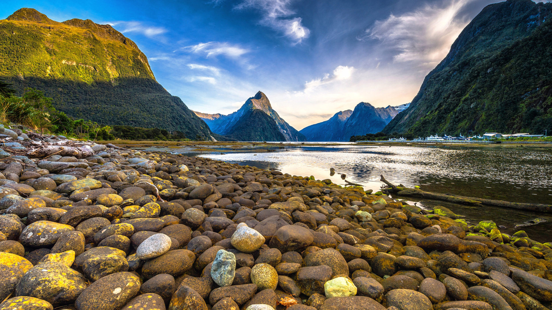 Morning at Milford Sound, Mitre Peak, Mountain in New Zealand, 1920x1080 Full HD Desktop